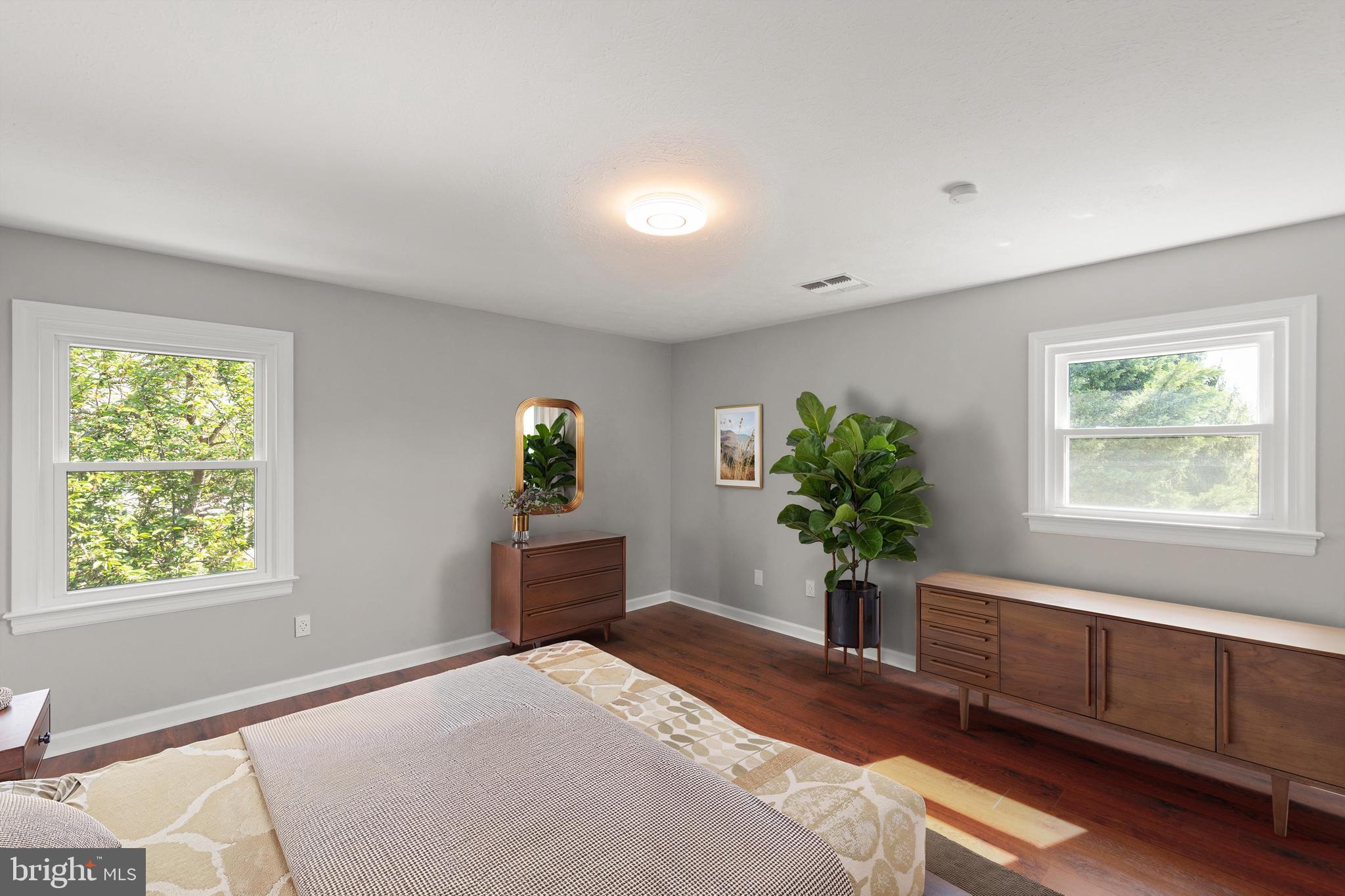 SPRING HOLLOW ESTATES - Residential