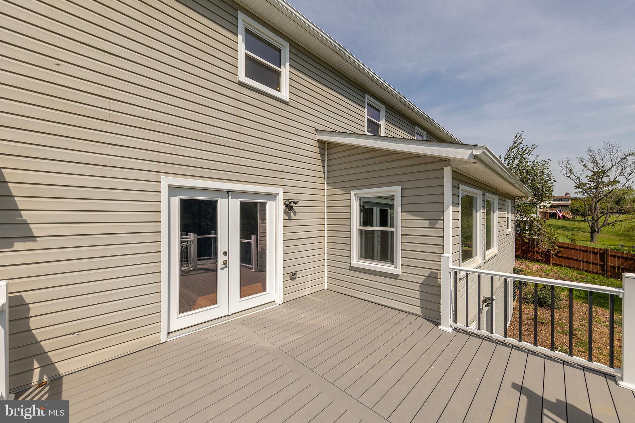 SPRING HOLLOW ESTATES - Residential