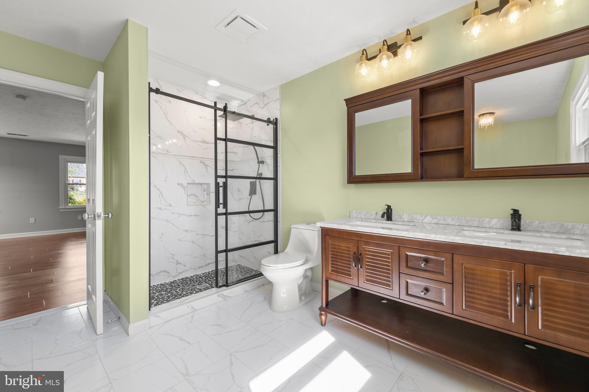 SPRING HOLLOW ESTATES - Residential