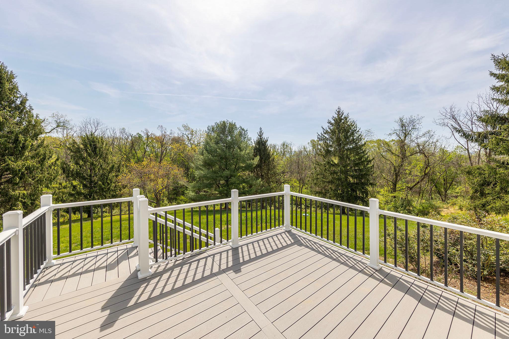 SPRING HOLLOW ESTATES - Residential