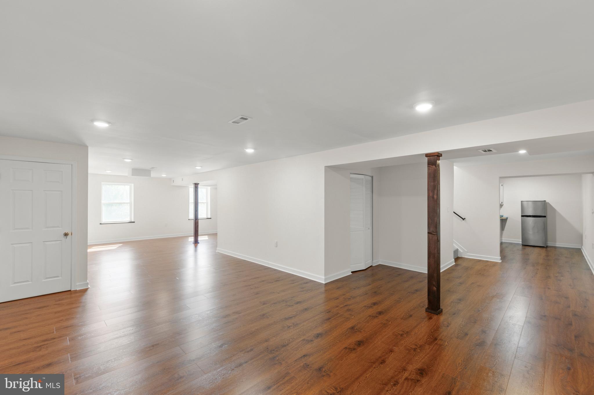 SPRING HOLLOW ESTATES - Residential