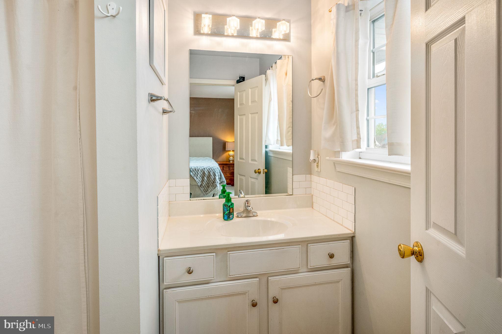 RASPBERRY HILL COMMONS - Residential