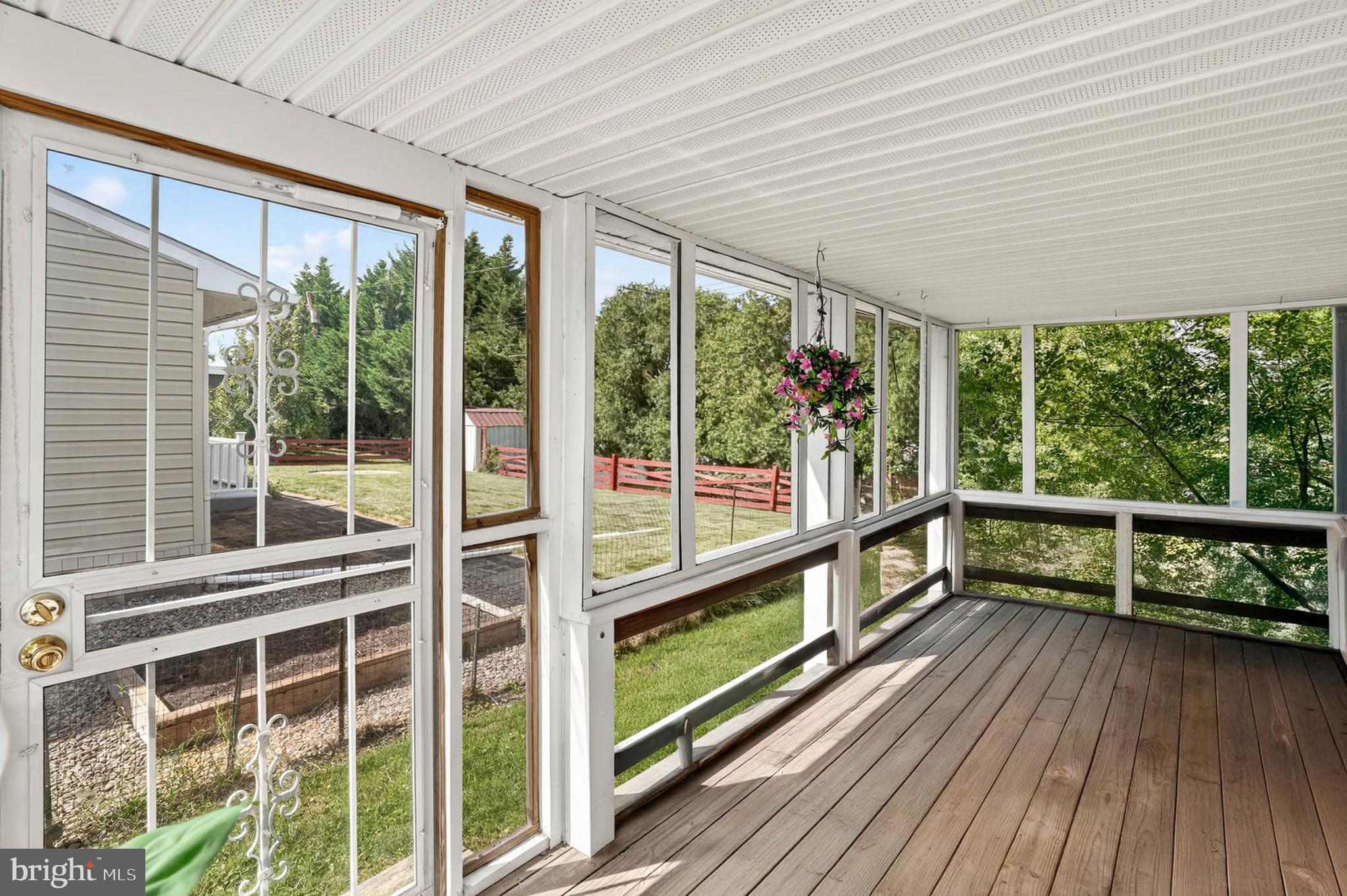 2504 EDGEWOOD AVENUE