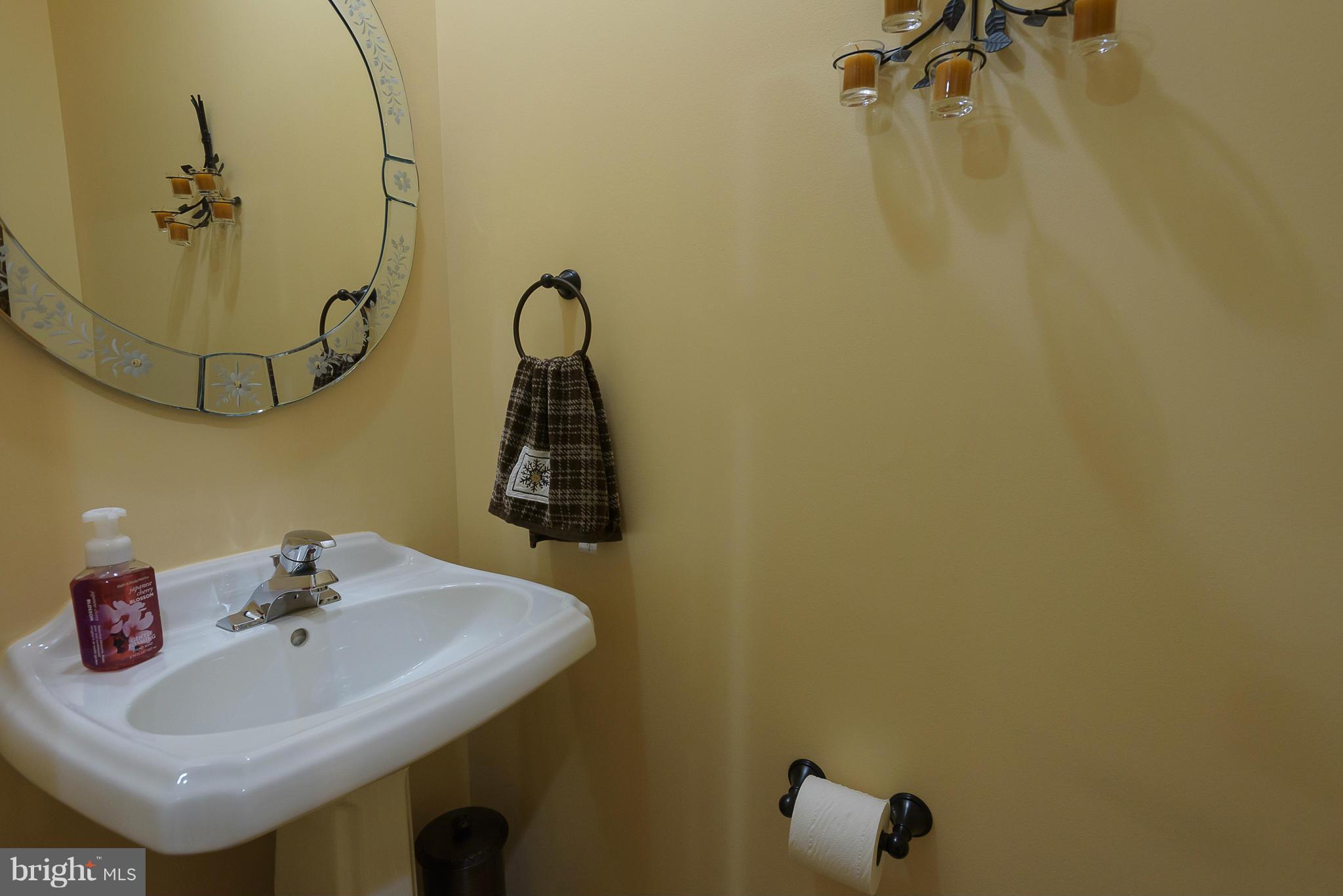 CROFTON MANOR - Residential