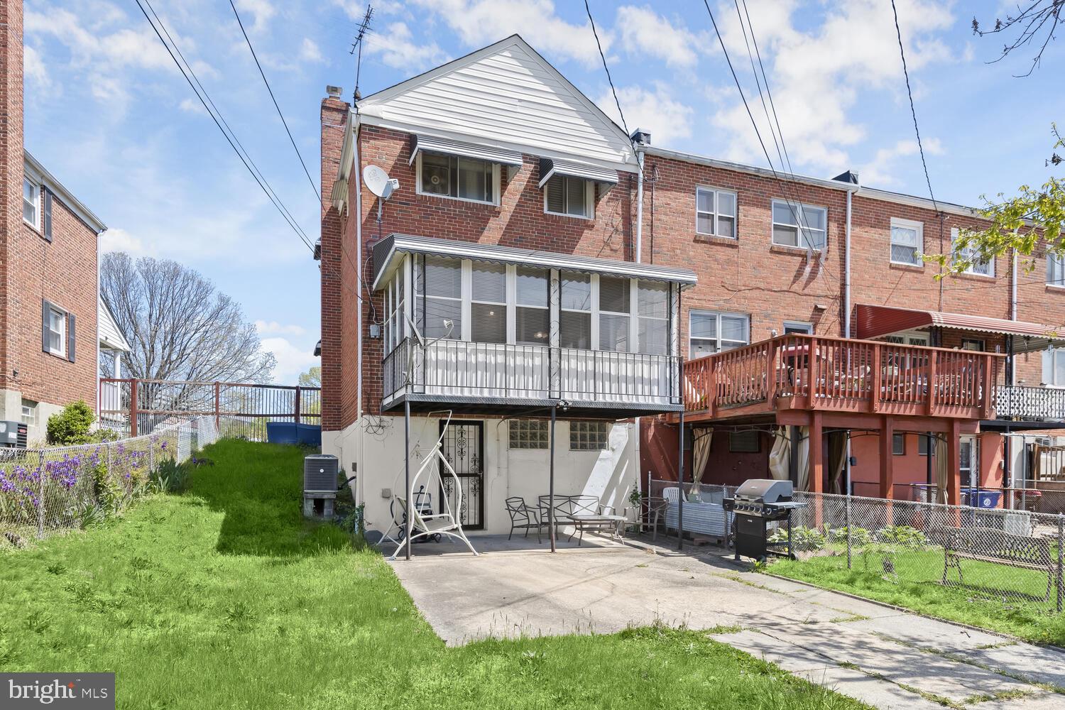 PARKSIDE - Residential