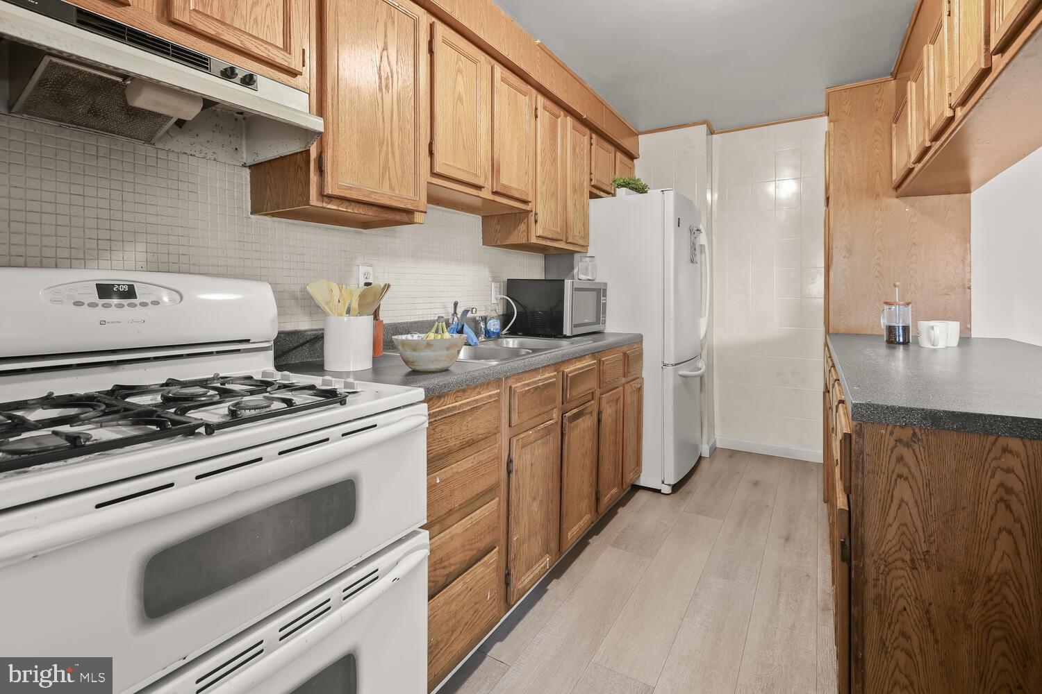 PARKSIDE - Residential