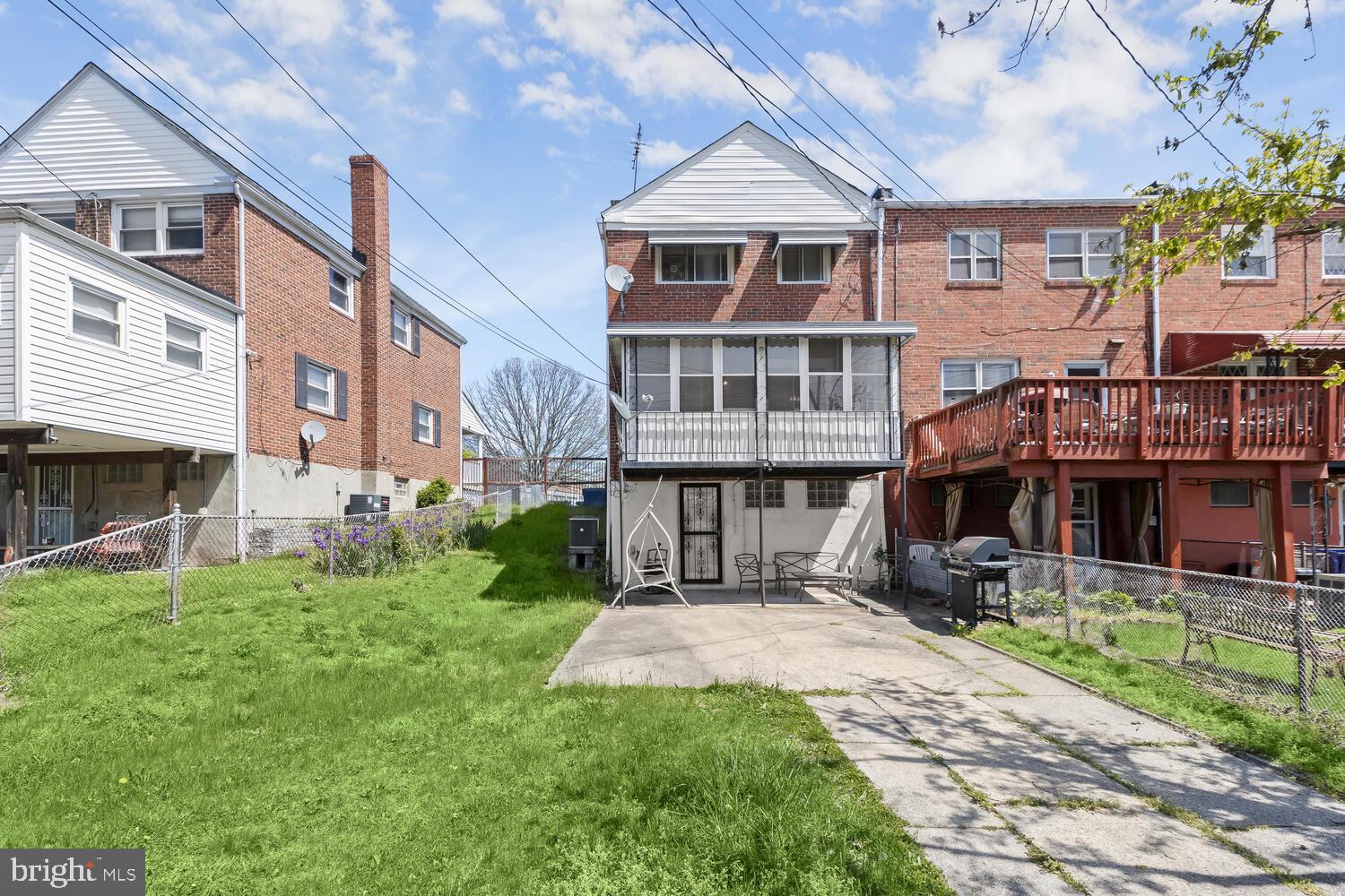 PARKSIDE - Residential