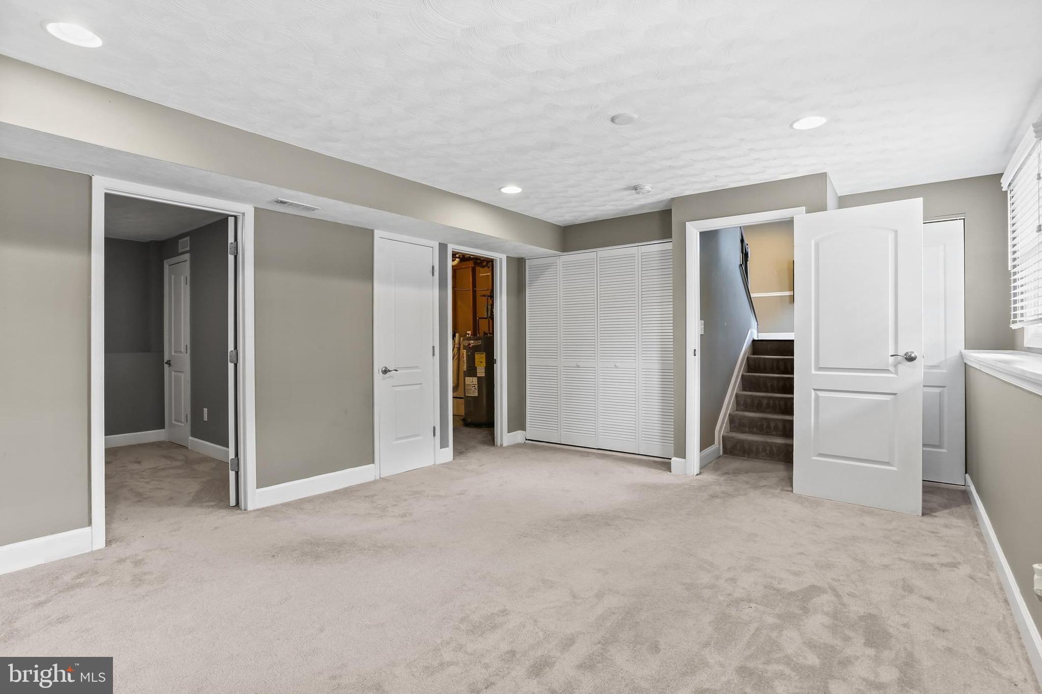 GOLDENTREE - Residential