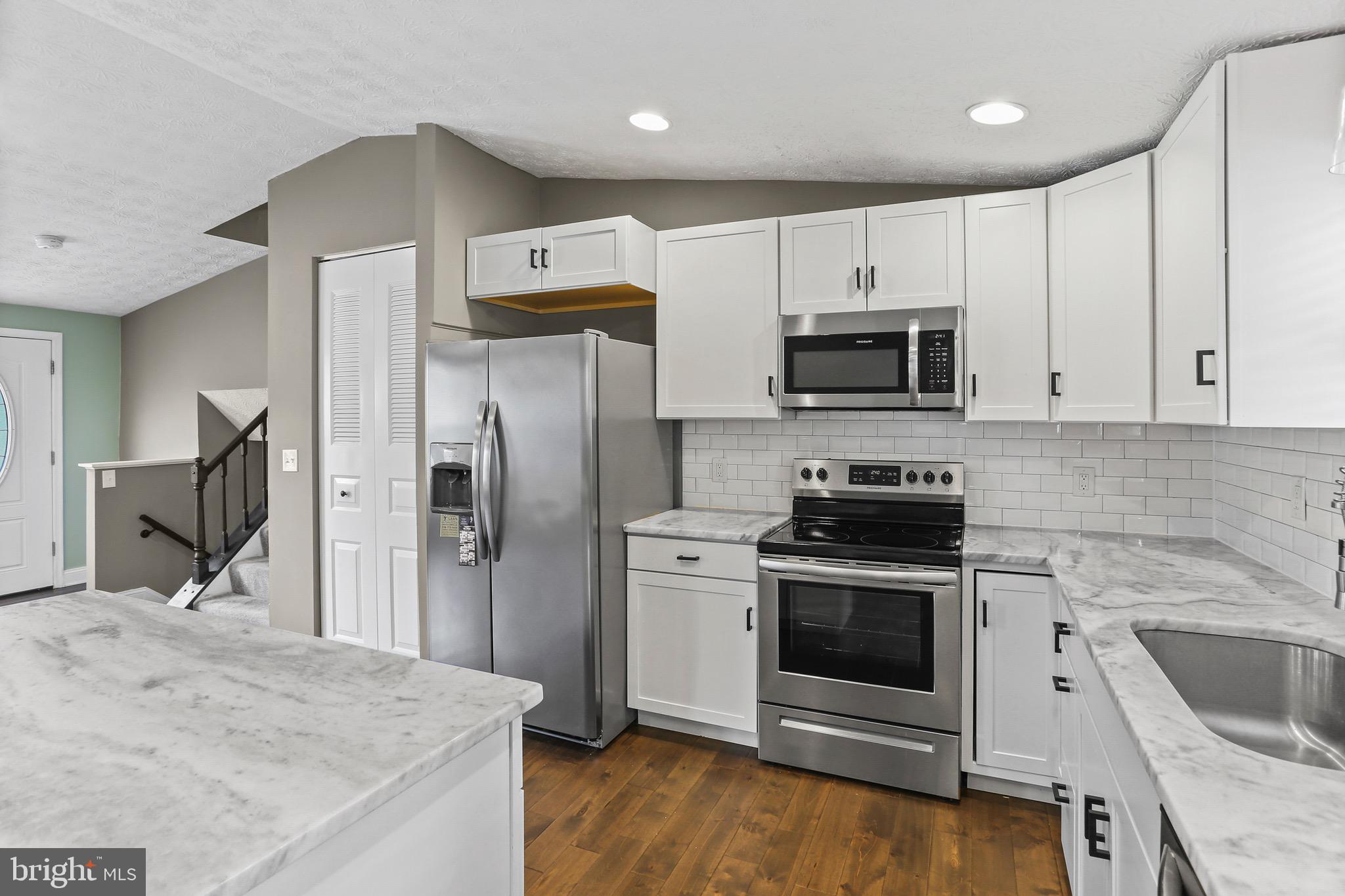 GOLDENTREE - Residential