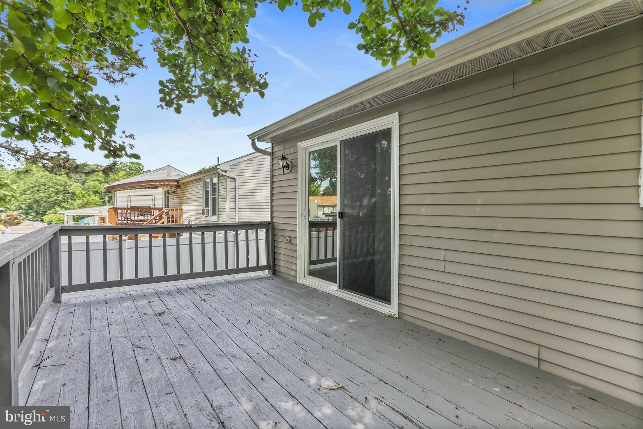 GOLDENTREE - Residential