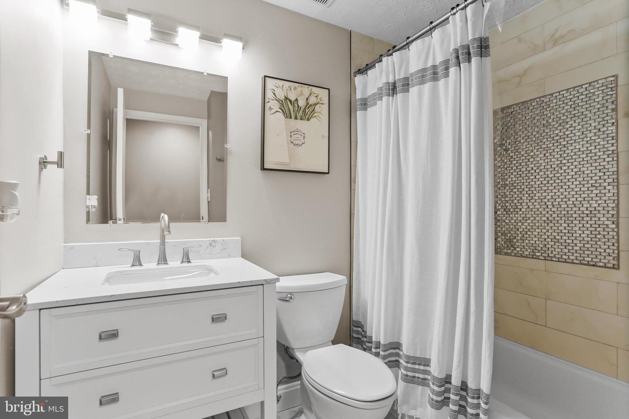 GOLDENTREE - Residential