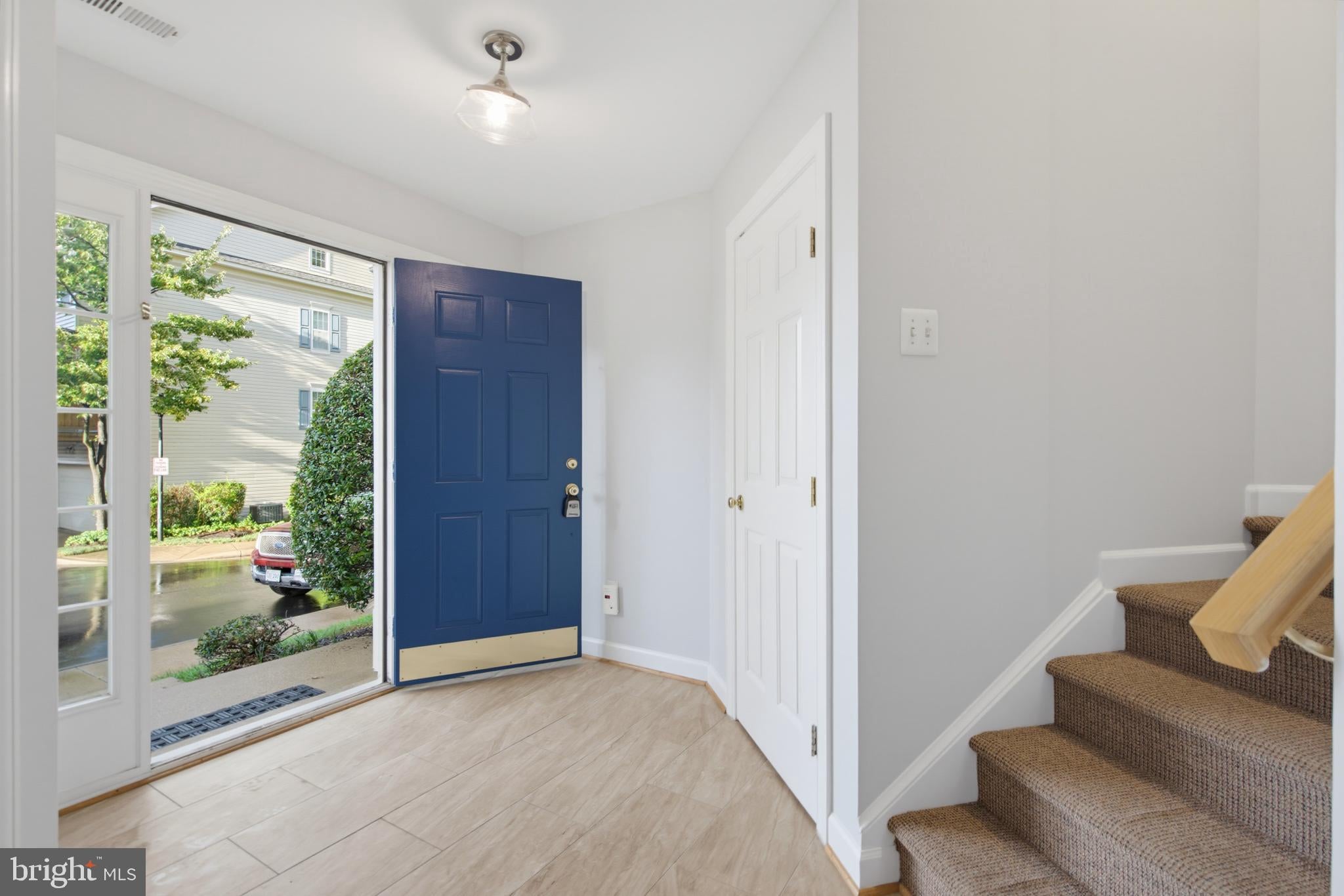 5822 PEARSON LANE