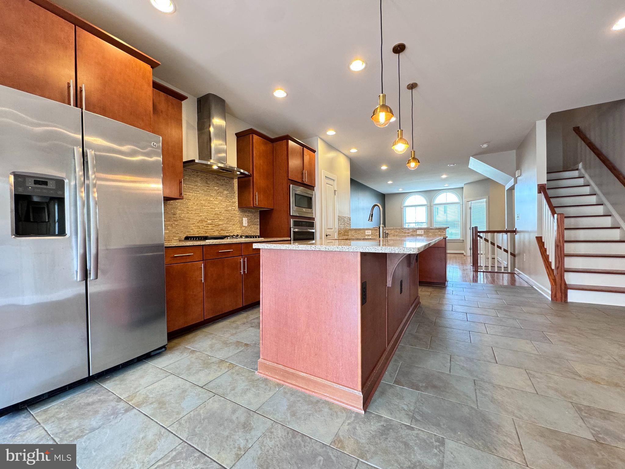 ONE LOUDOUN - Residential Lease