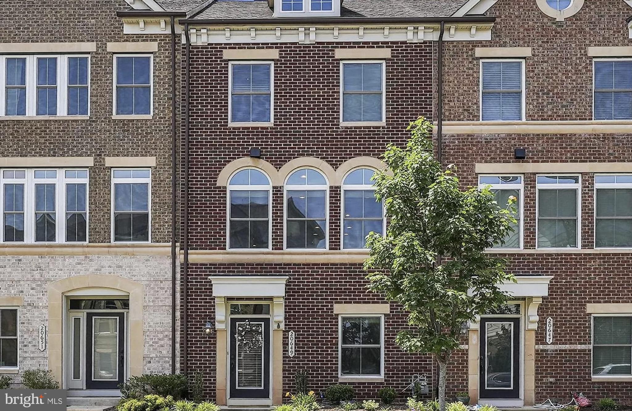 ONE LOUDOUN - Residential Lease