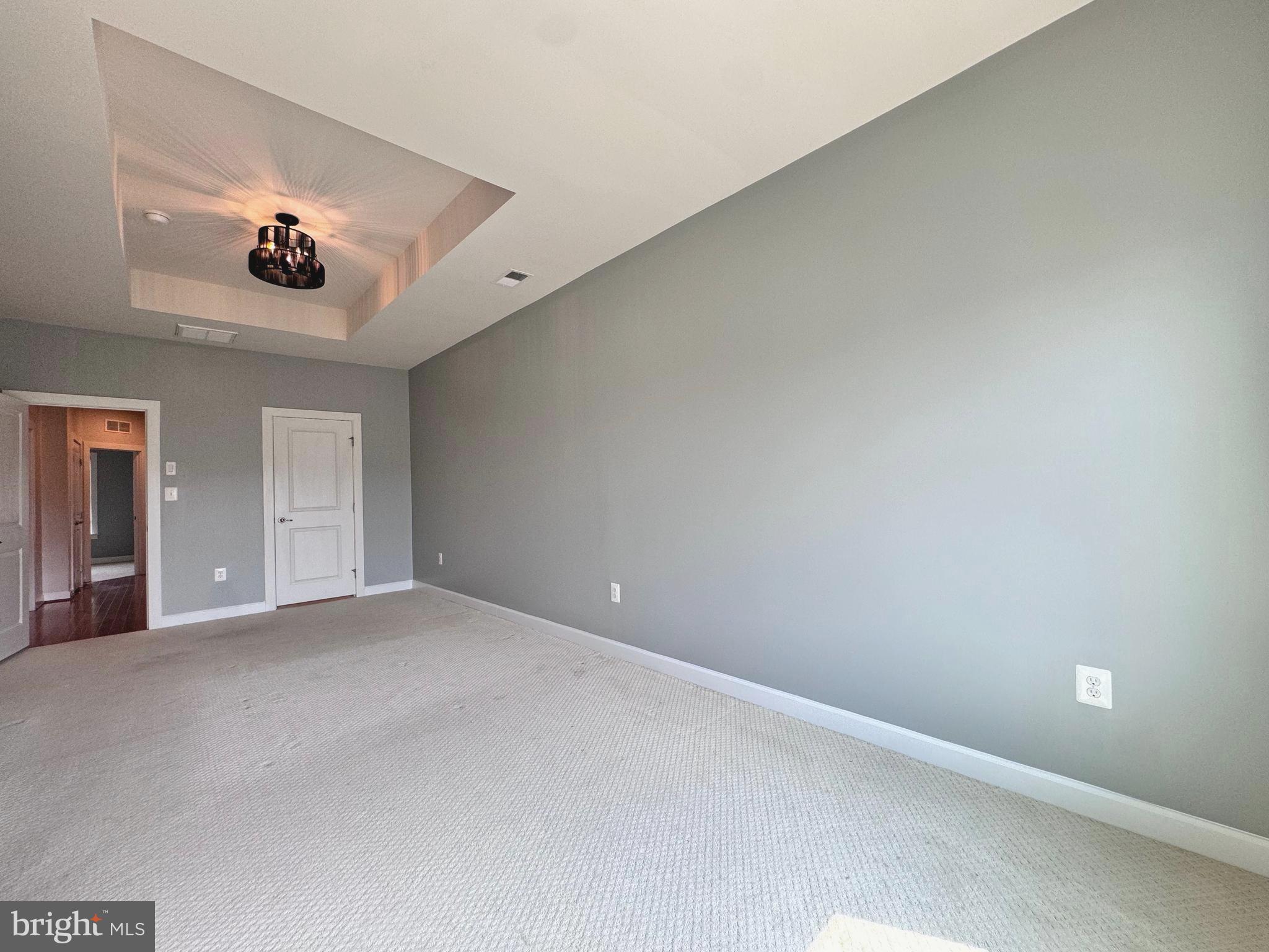 ONE LOUDOUN - Residential Lease