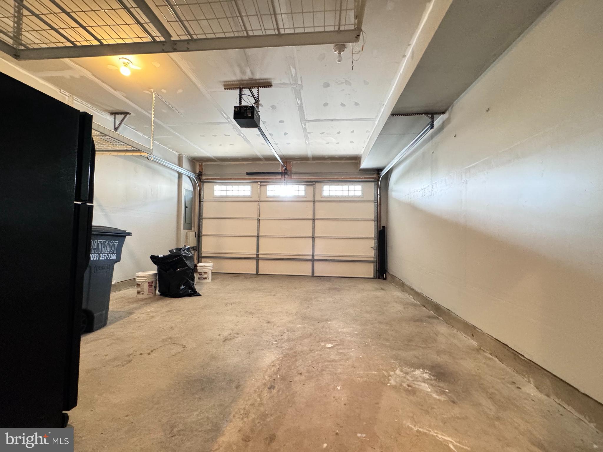 ONE LOUDOUN - Residential Lease