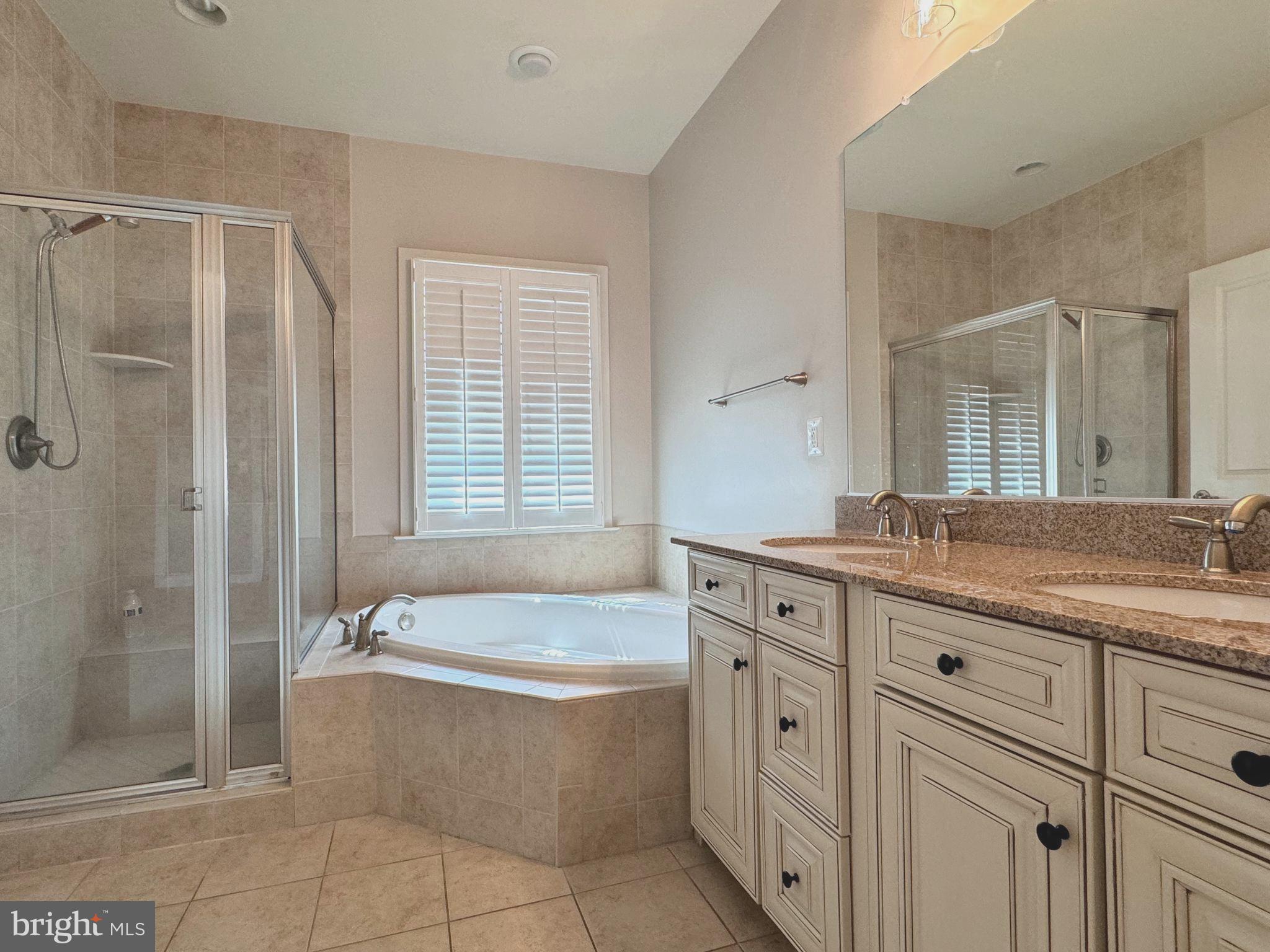 ONE LOUDOUN - Residential Lease