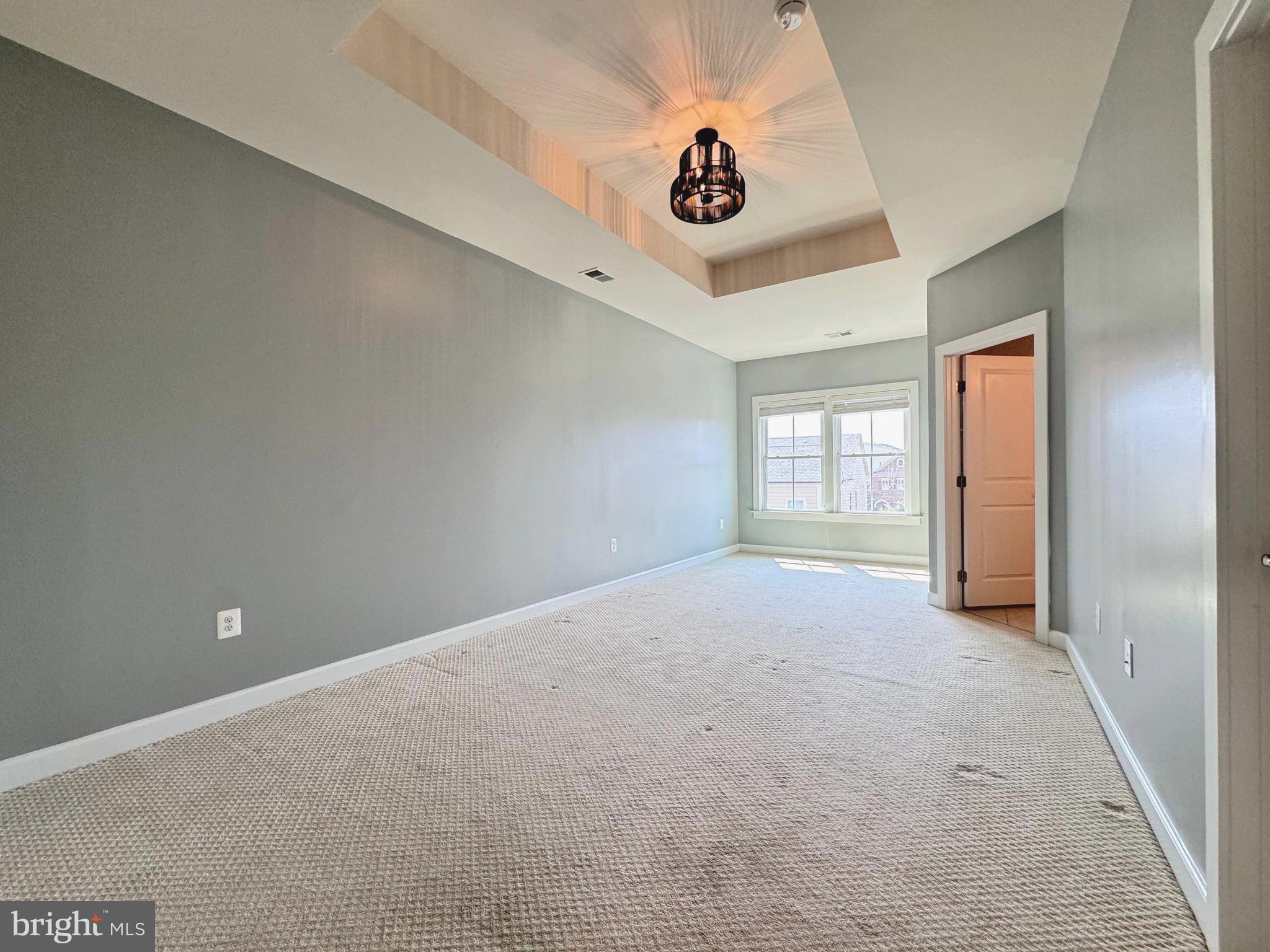 ONE LOUDOUN - Residential Lease