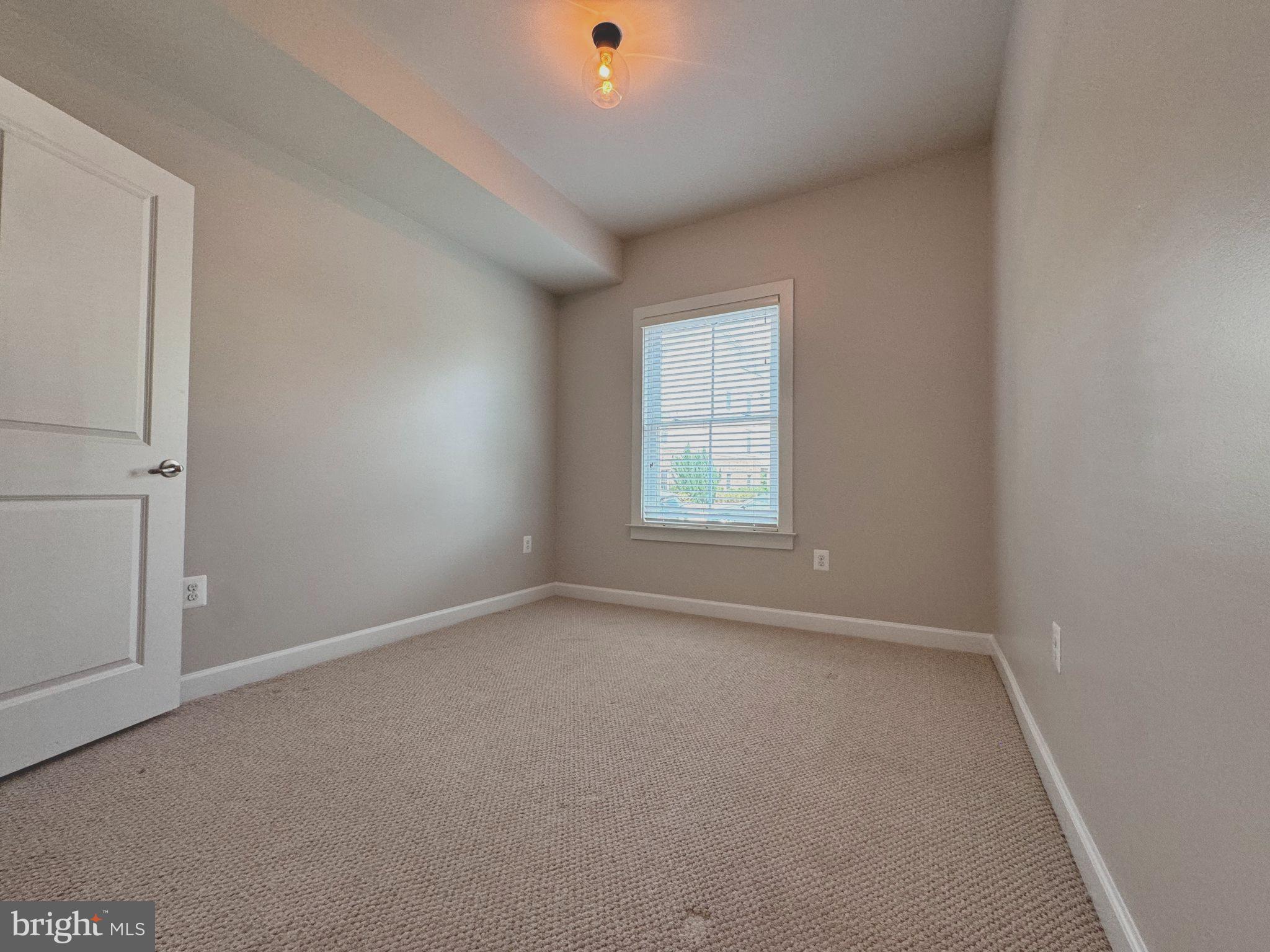 ONE LOUDOUN - Residential Lease