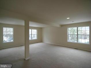 VILLAGE OF LONG REACH - Residential Lease