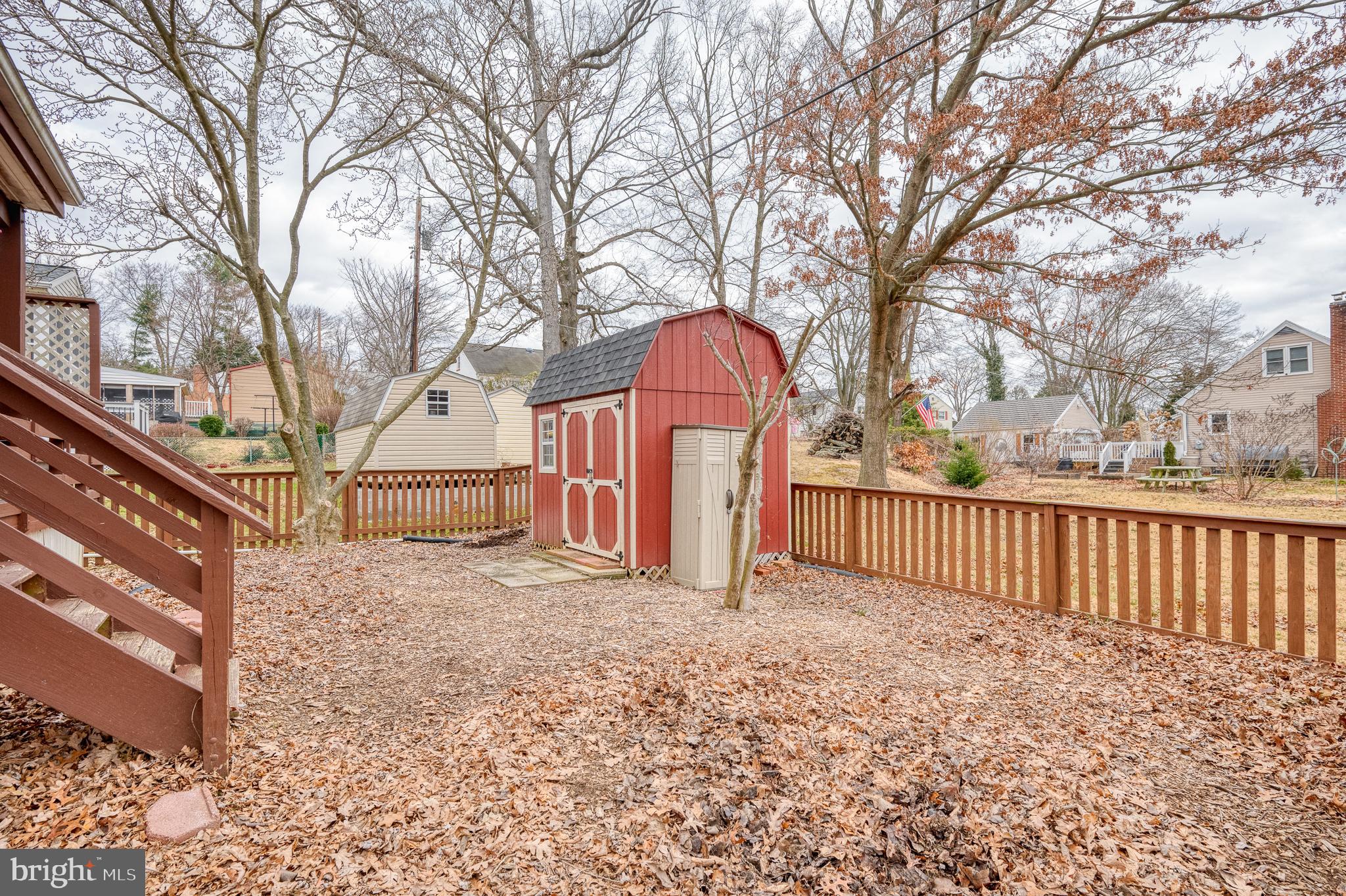 MIS-JAN ESTATES - Residential