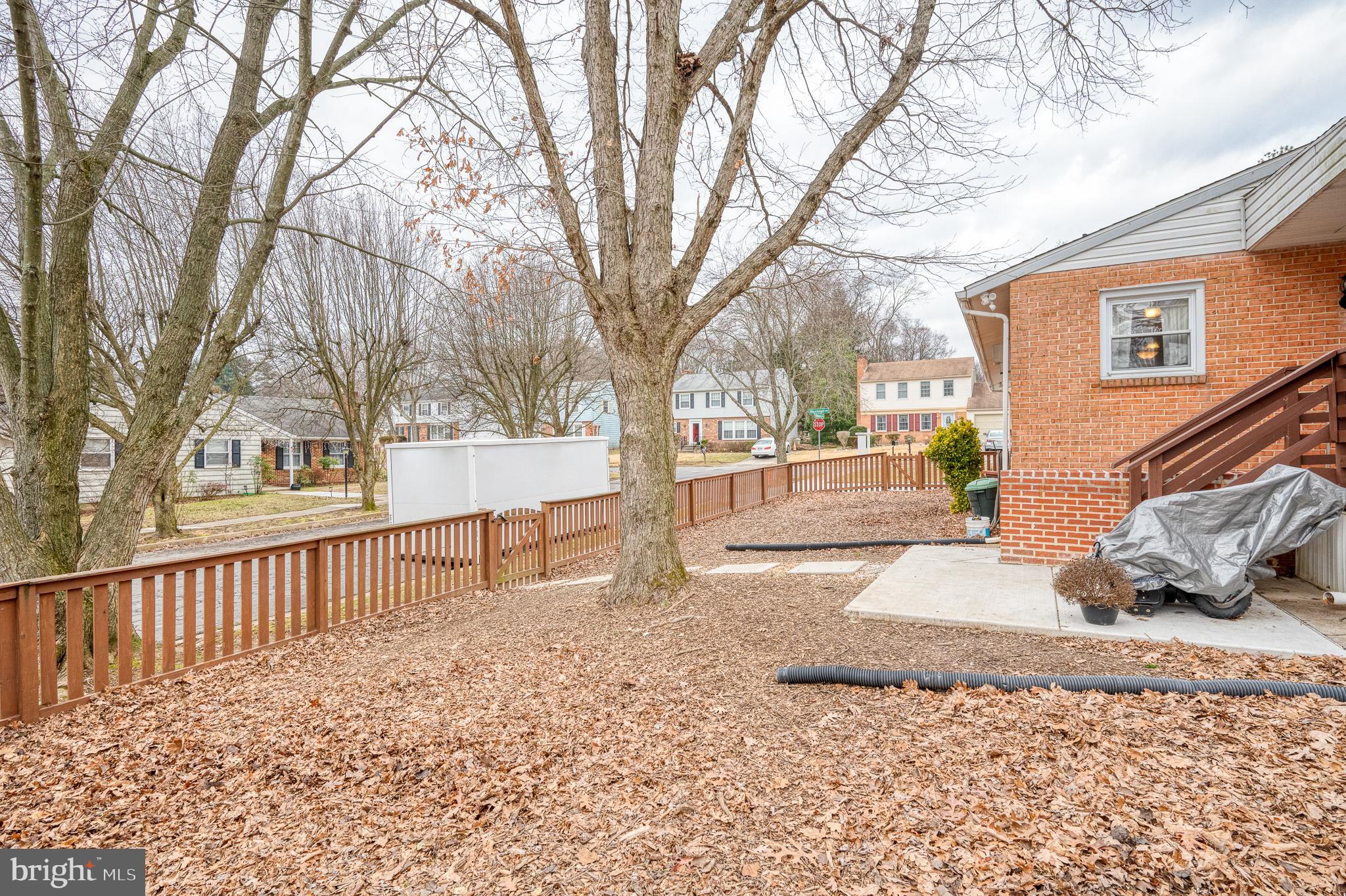 MIS-JAN ESTATES - Residential