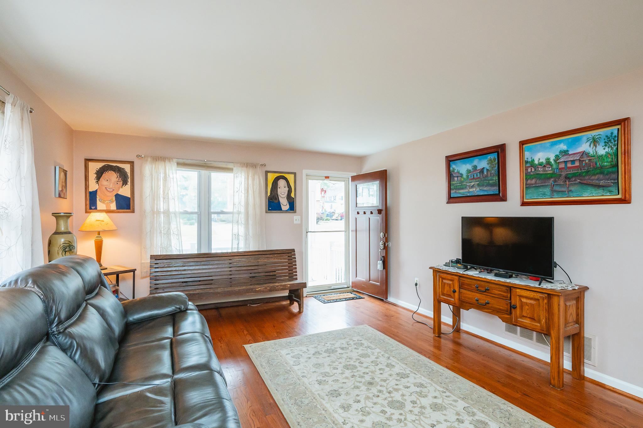 MIS-JAN ESTATES - Residential