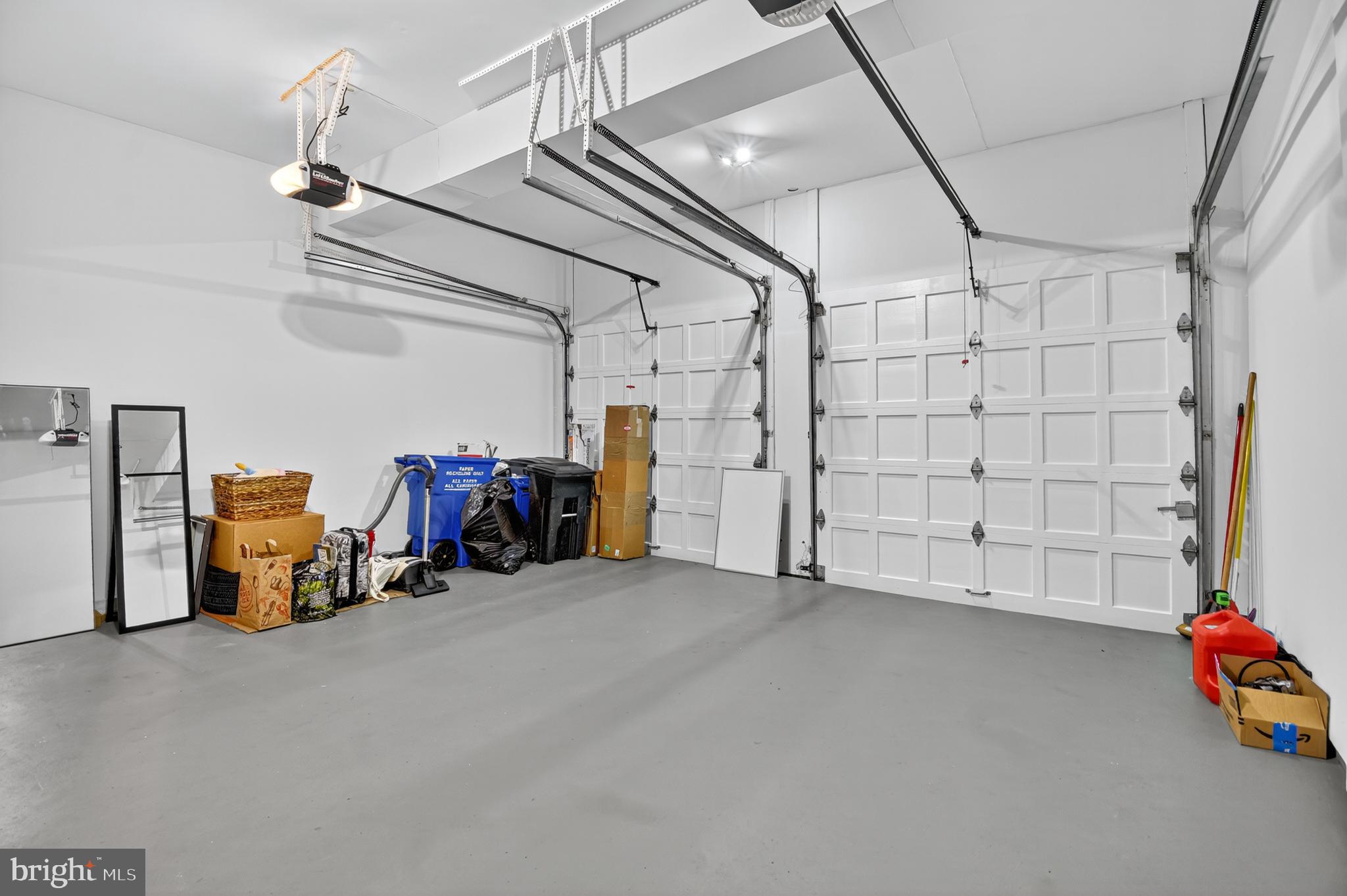 POTOMAC CREST - Residential