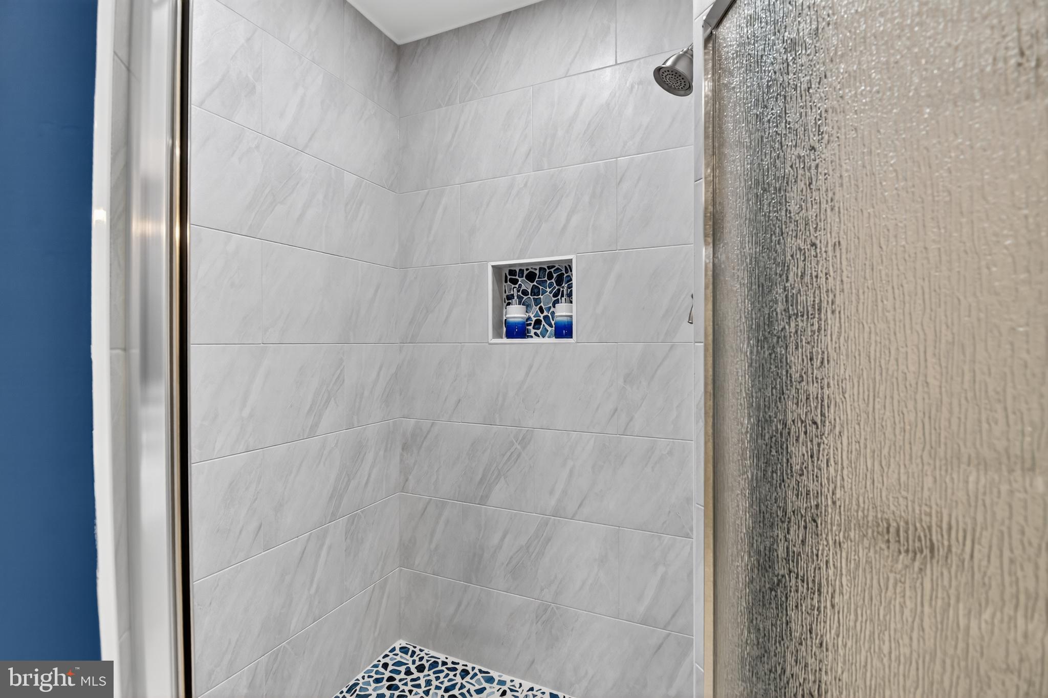 POTOMAC CREST - Residential