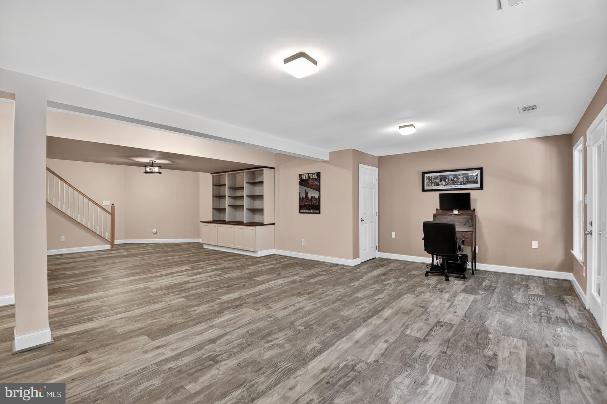 POTOMAC CREST - Residential