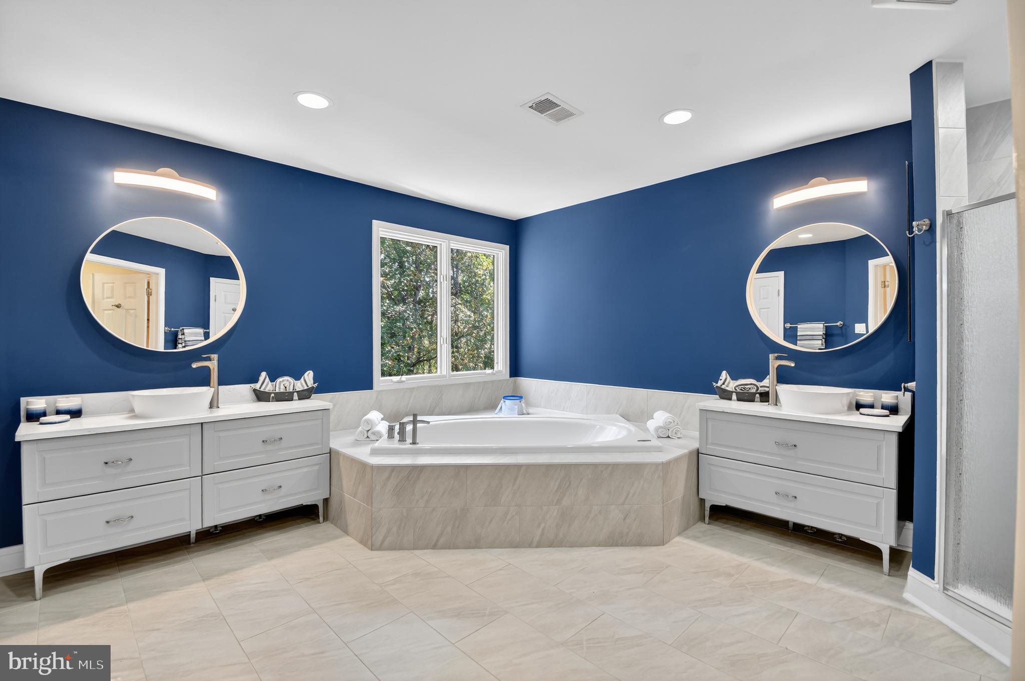 POTOMAC CREST - Residential