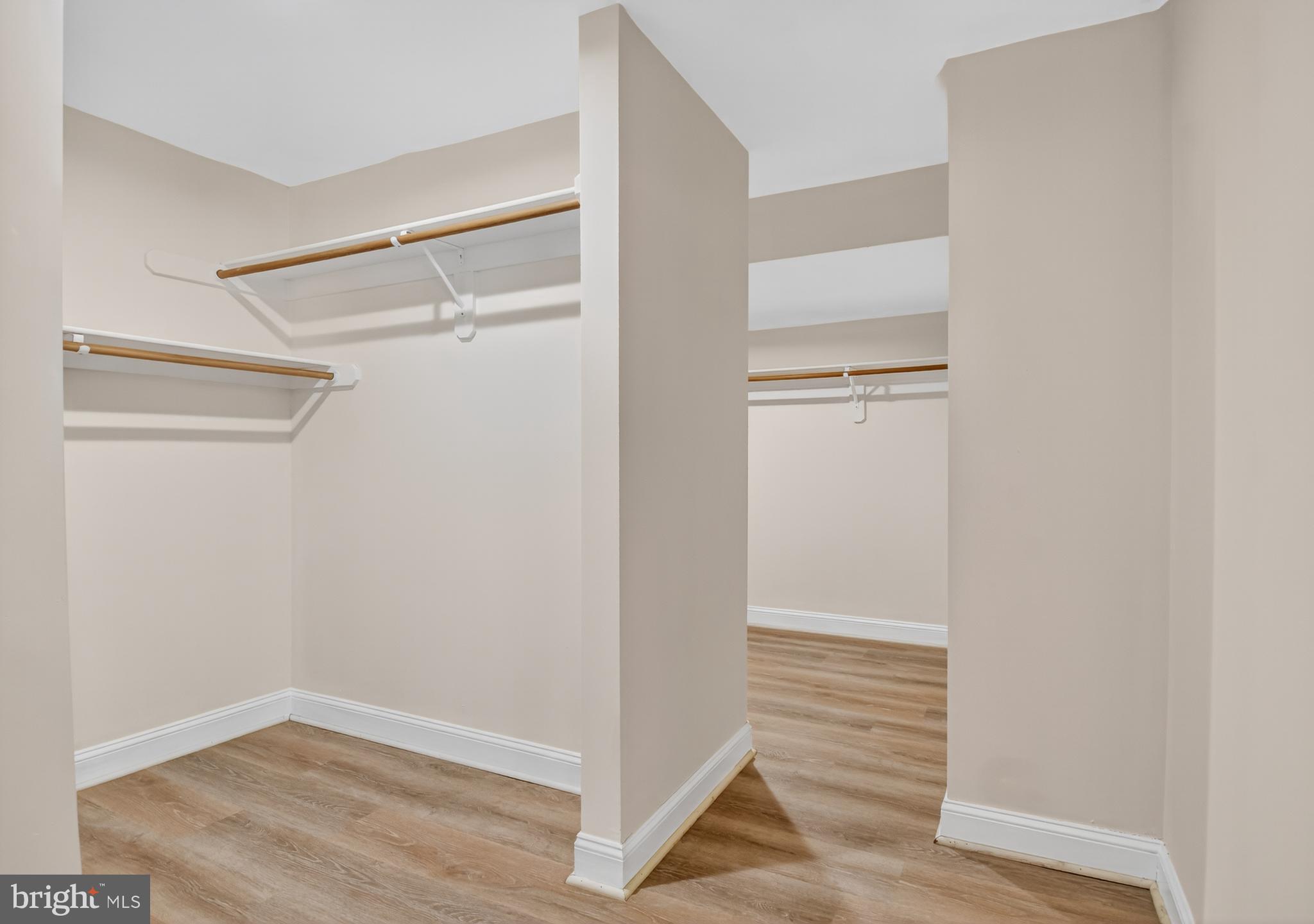 POTOMAC CREST - Residential