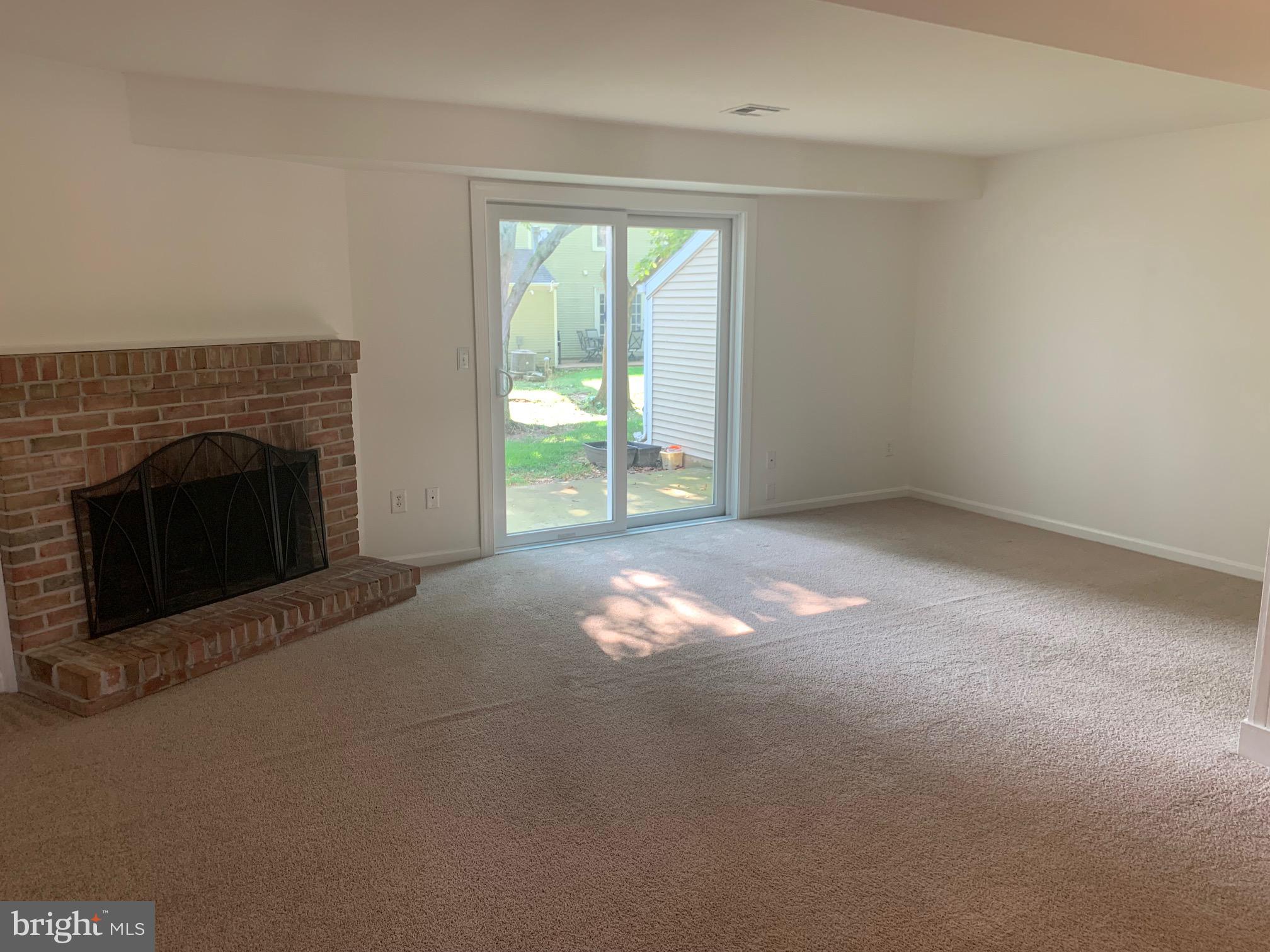 1344 CAMBRIDGE COURT