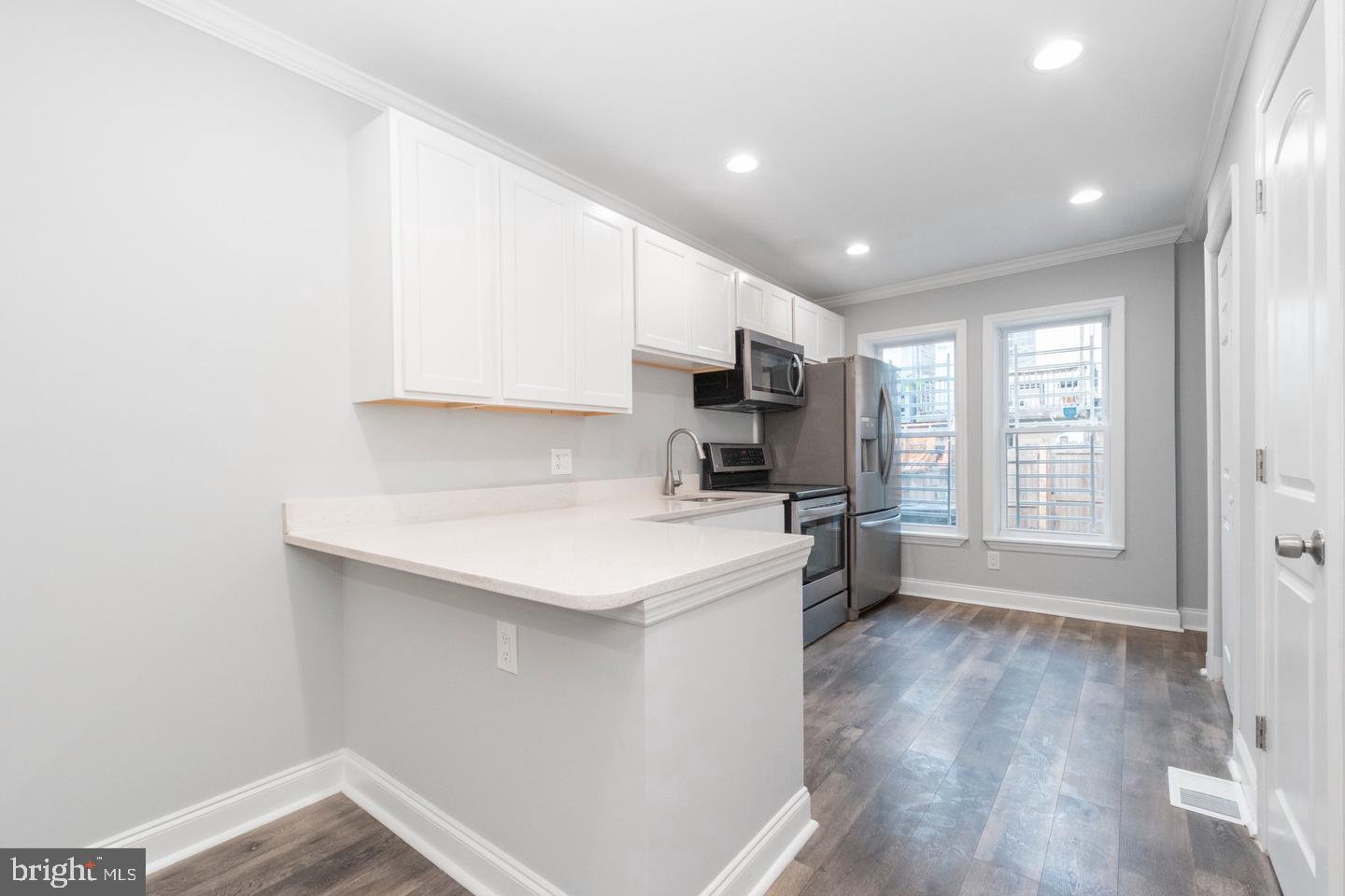 MCELDERRY PARK - Residential Lease