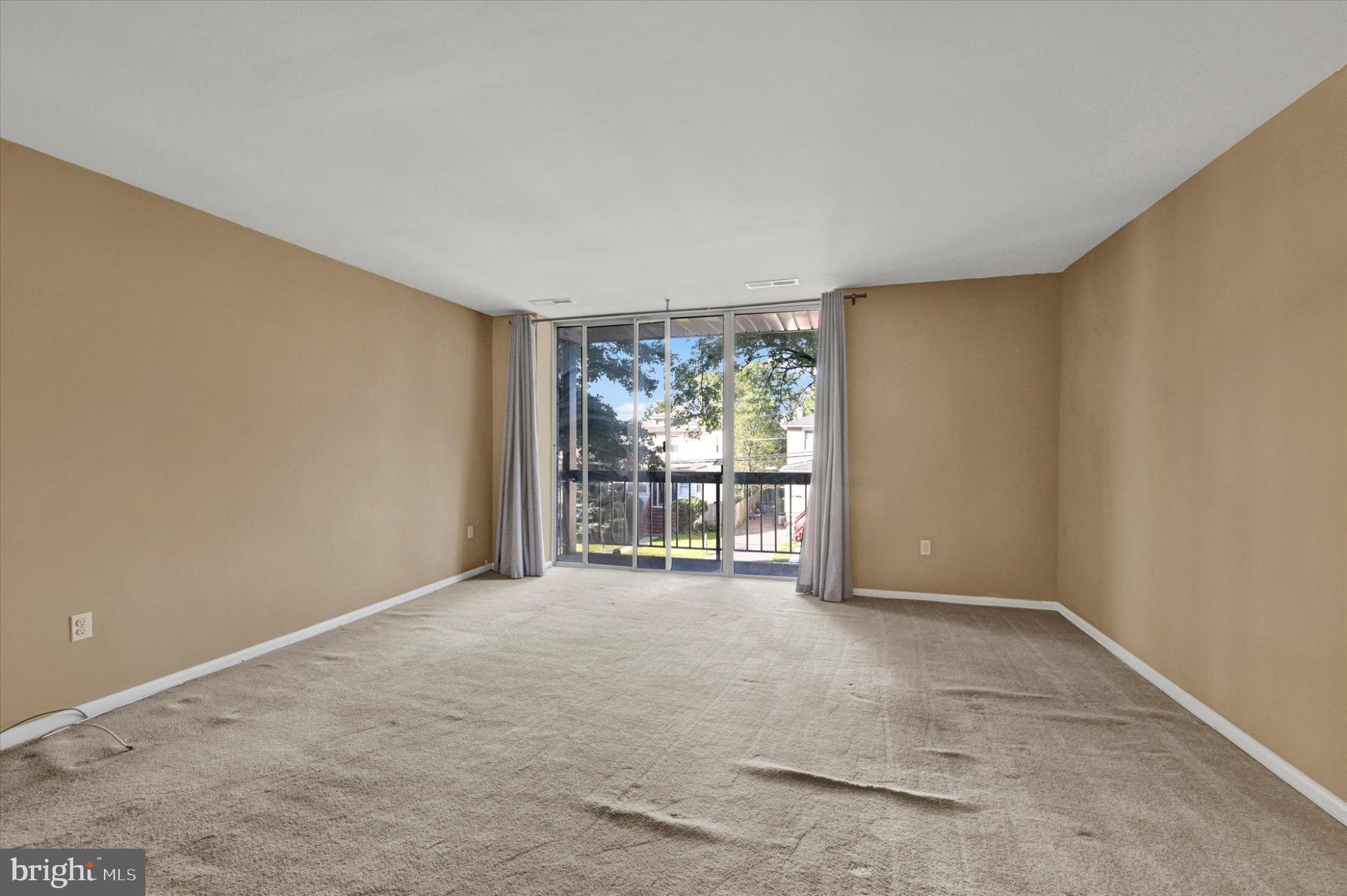 130 SLADE AVENUE 210