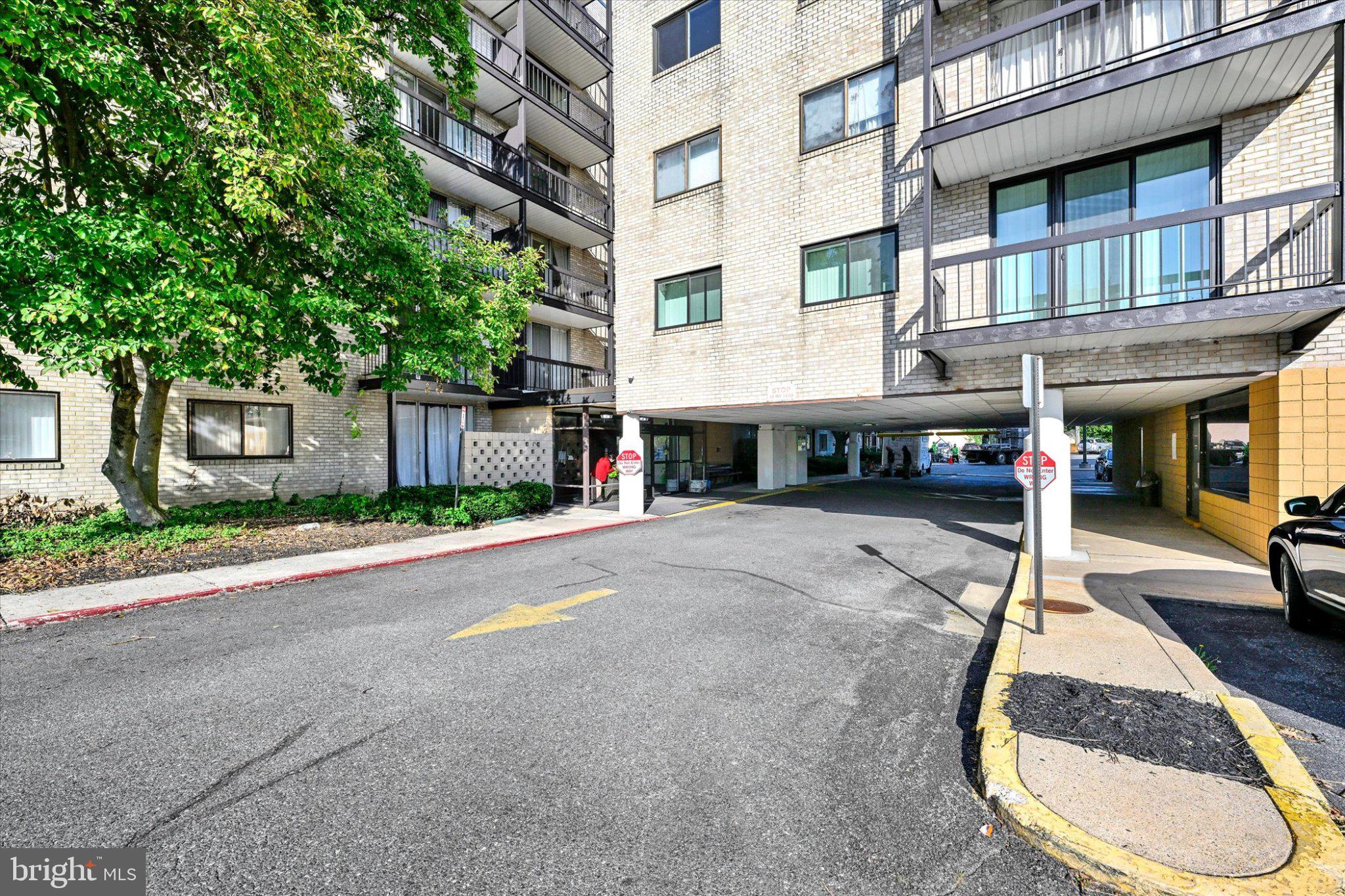 130 SLADE AVENUE 210