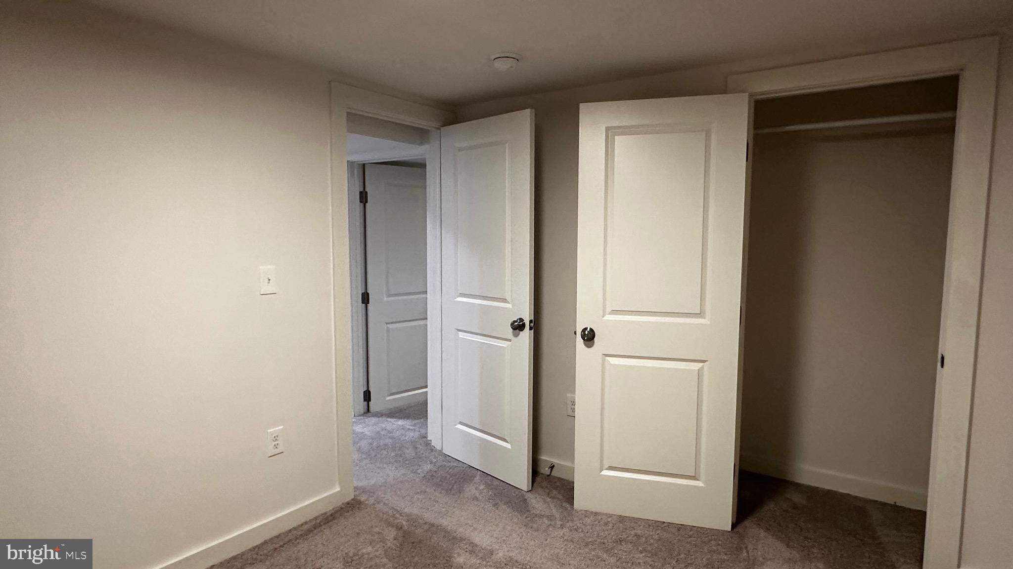 HARWOOD MANOR - Residential