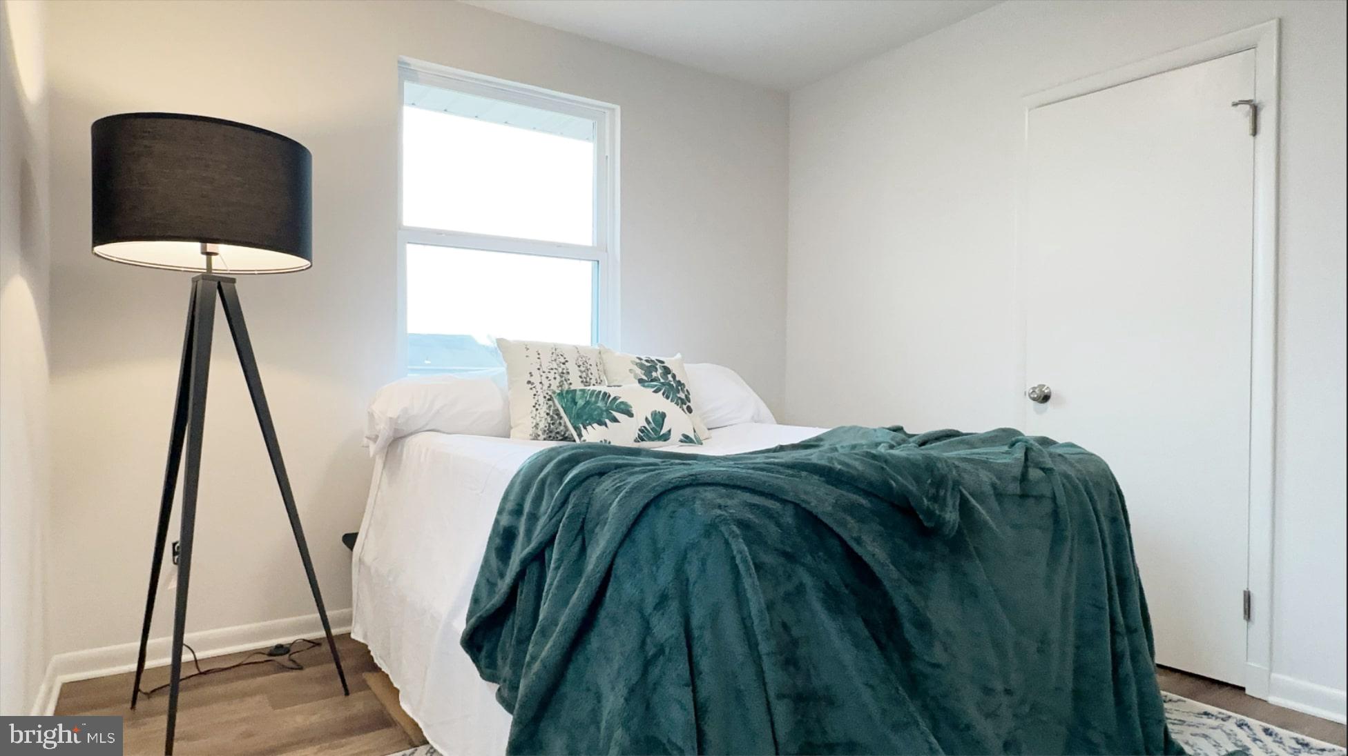 HARWOOD MANOR - Residential