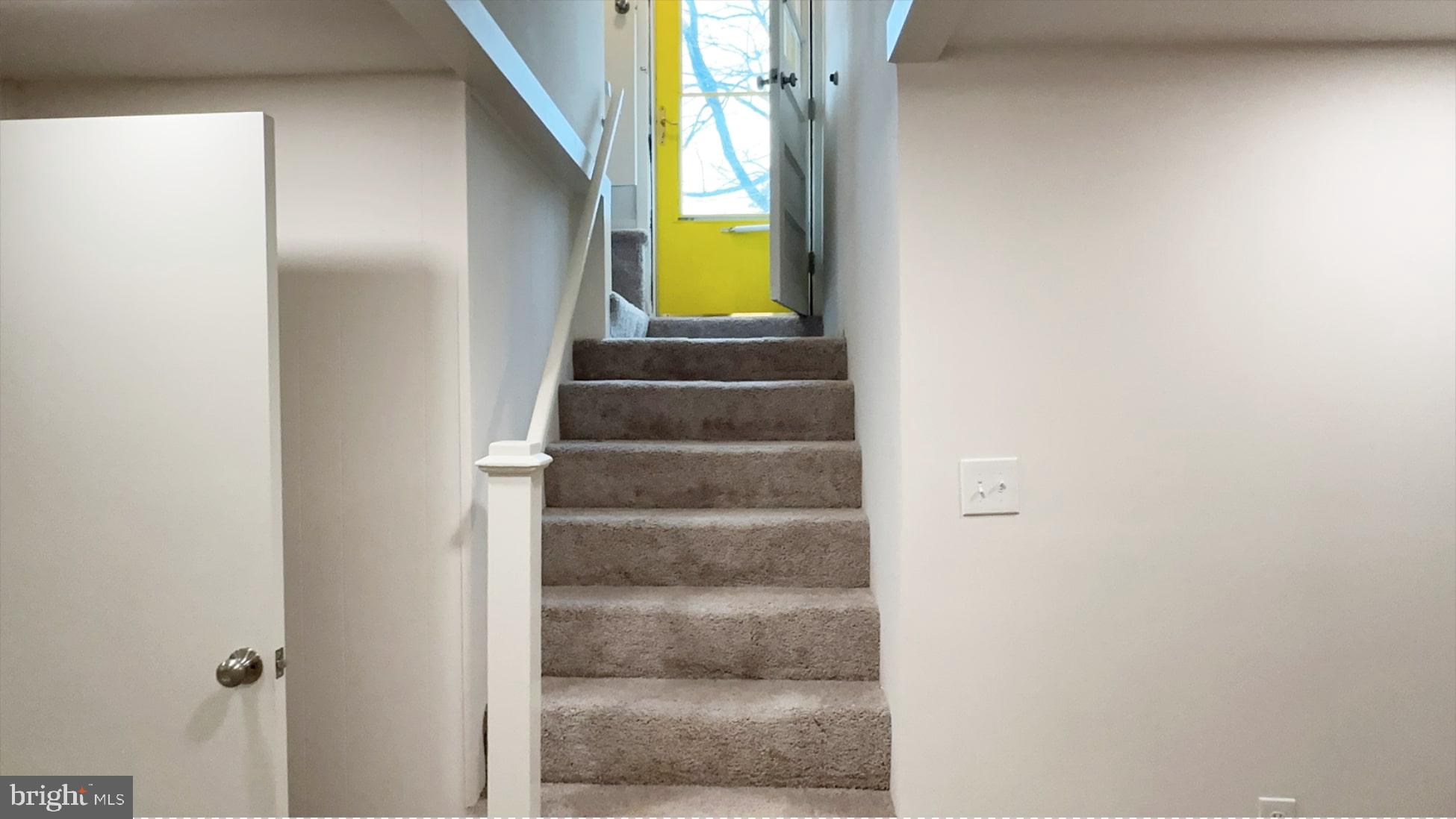 HARWOOD MANOR - Residential