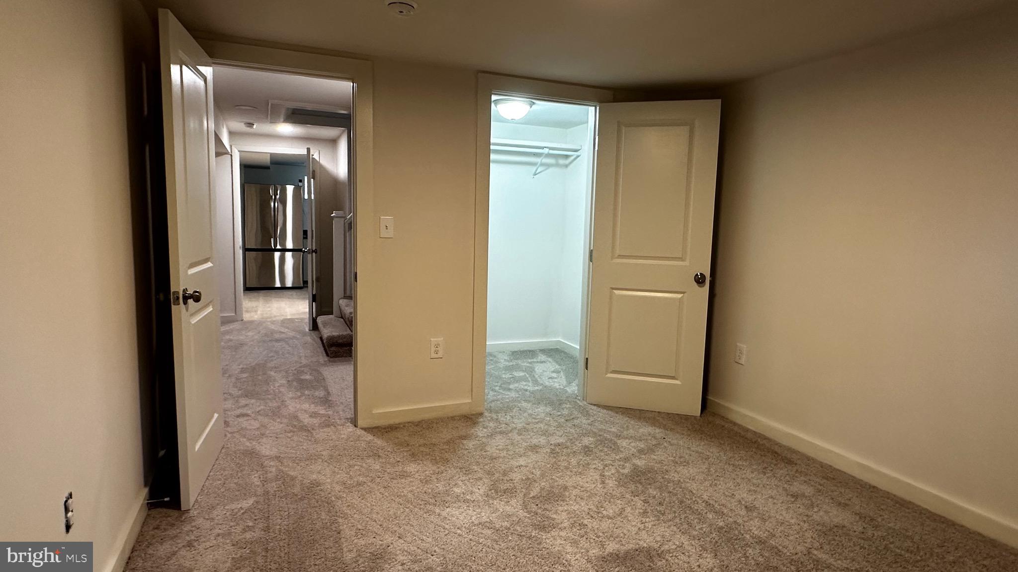 HARWOOD MANOR - Residential