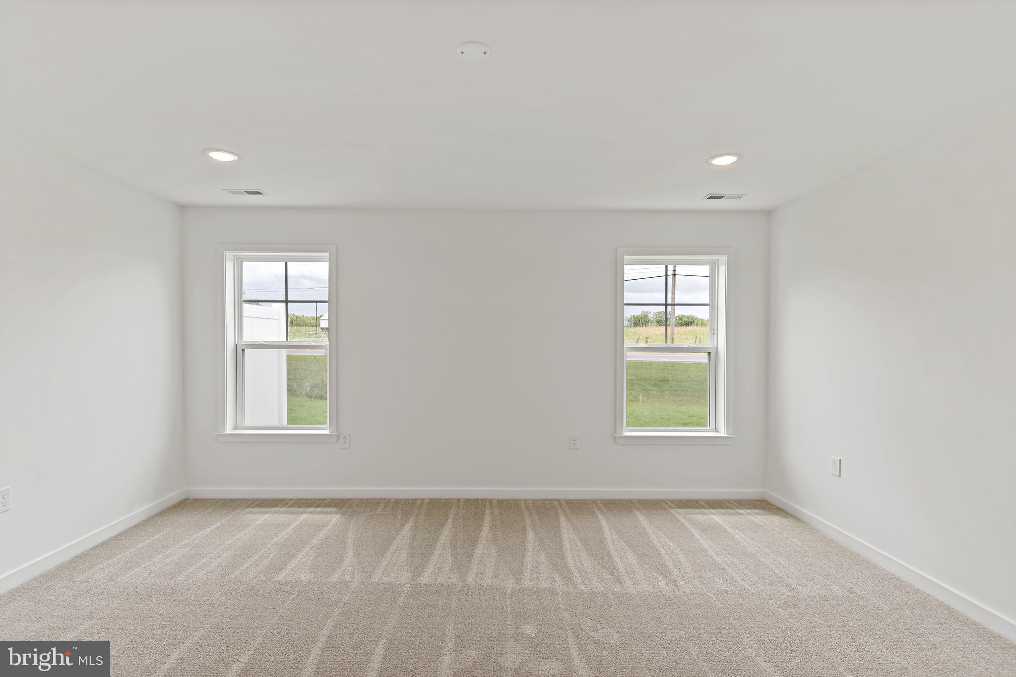 CARDINAL POINTE - Residential