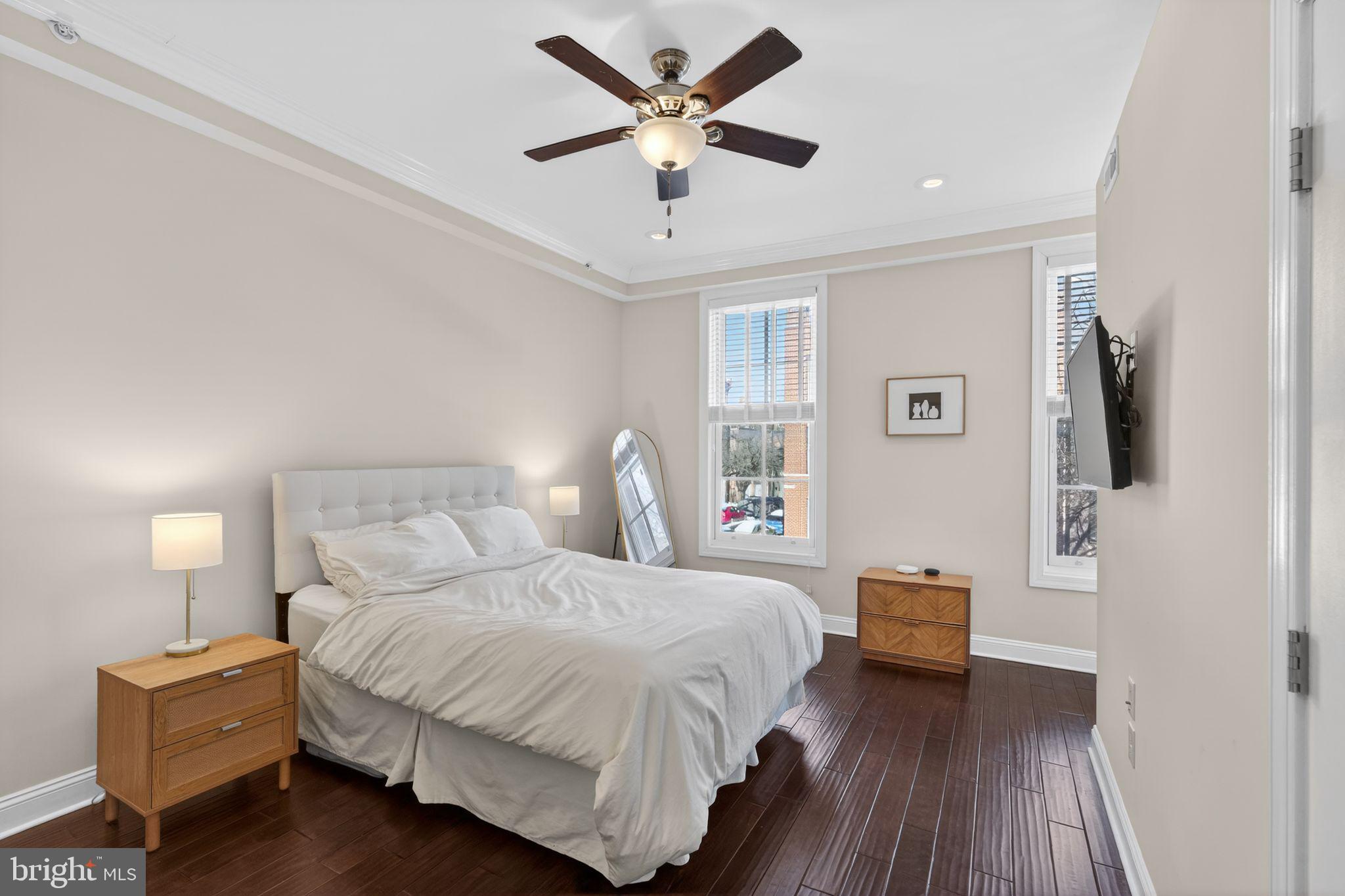 FAIRMOUNT - Residential