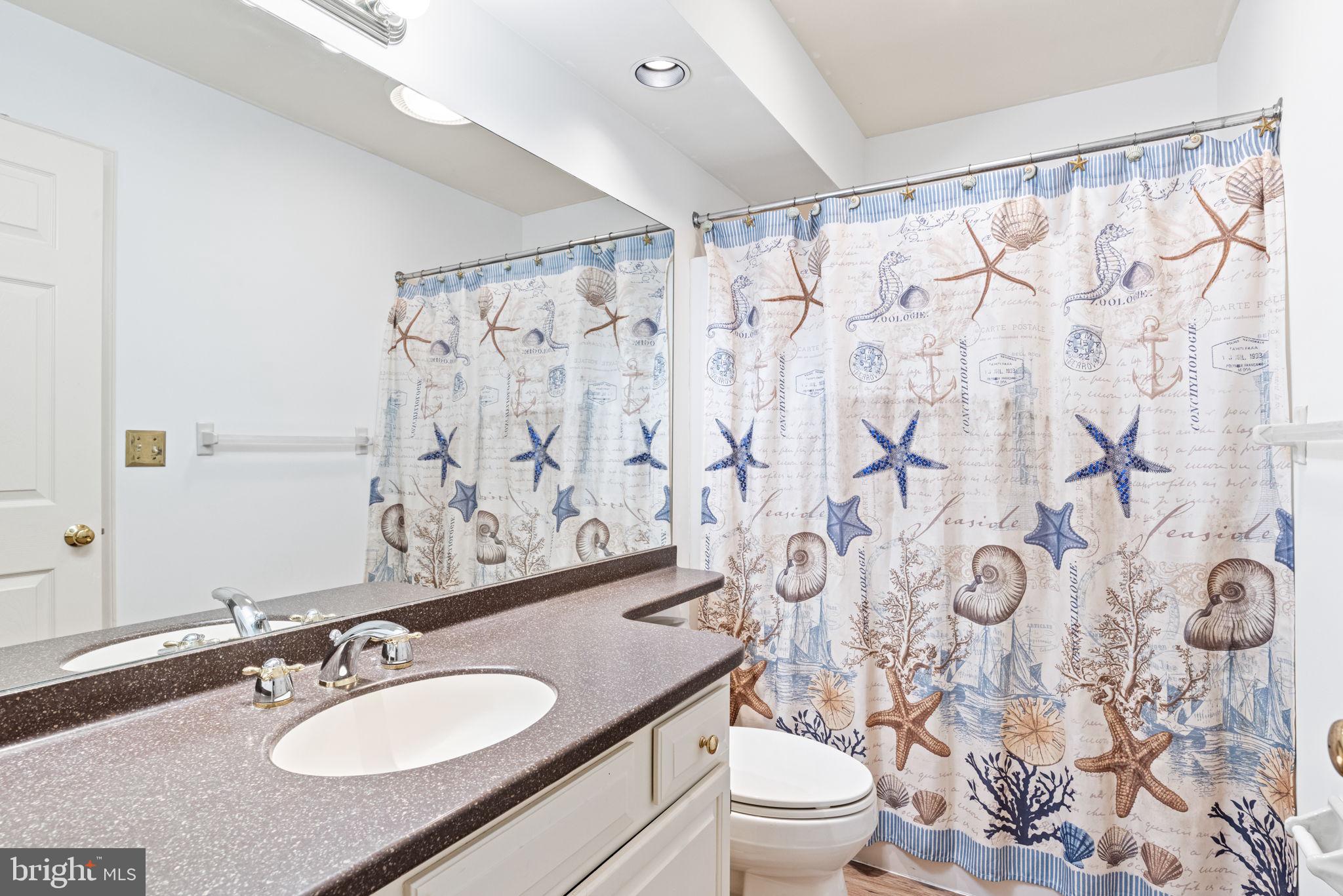 CAMBRIDGE COMMONS - Residential