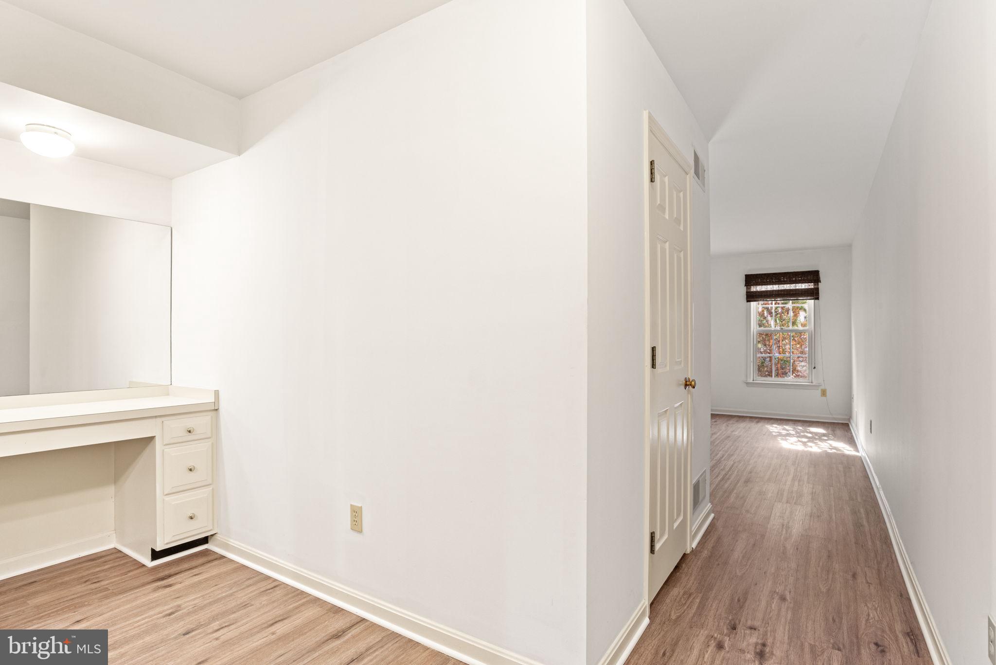 CAMBRIDGE COMMONS - Residential