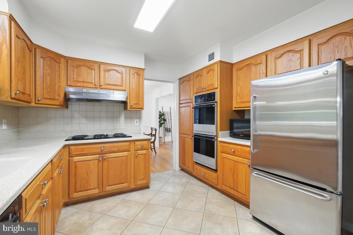 OLD FARM - Residential