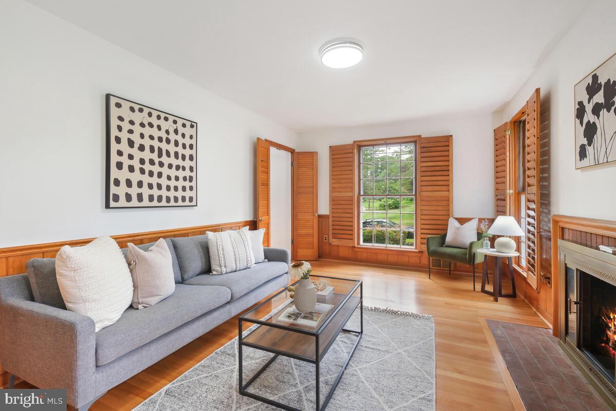 OLD FARM - Residential