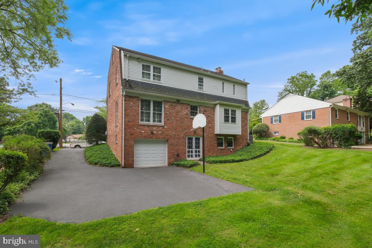 OLD FARM - Residential