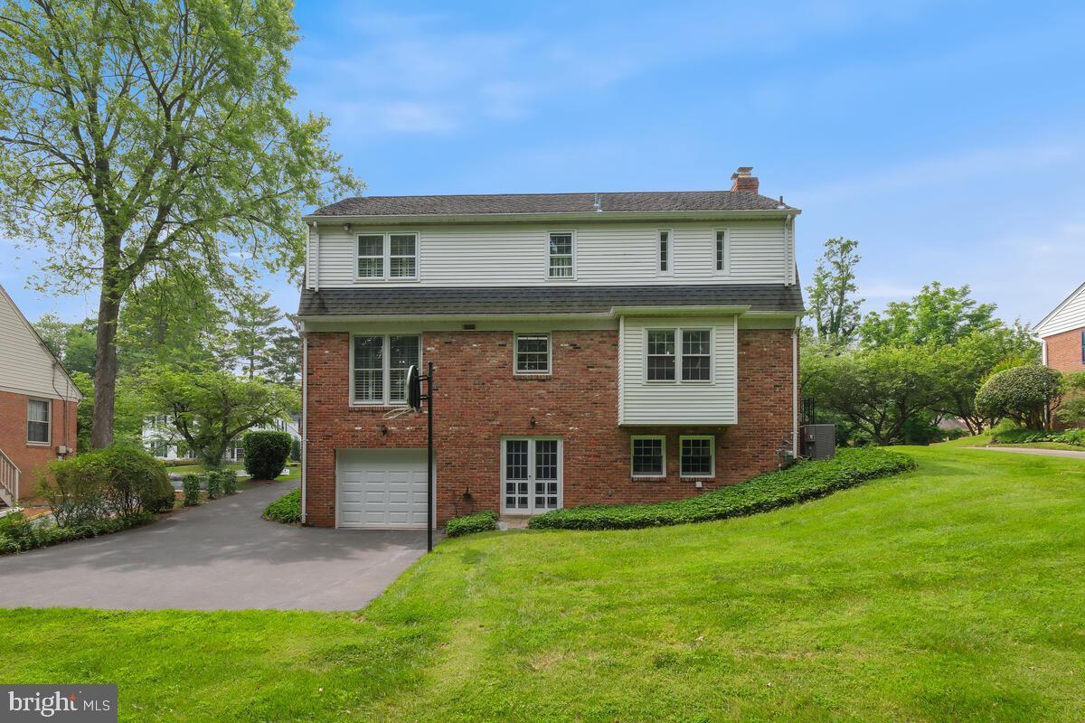 OLD FARM - Residential