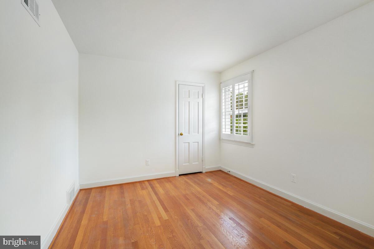 OLD FARM - Residential