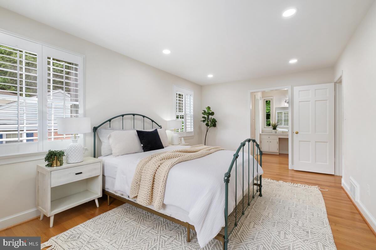 OLD FARM - Residential